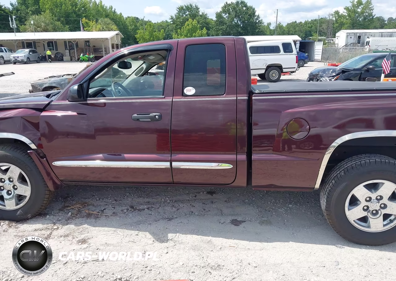 2005 Dodge Dakota Laramie VIN:1D7HE52N65S106657 - 14