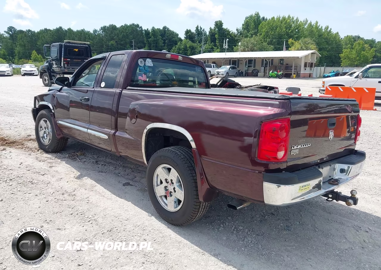 2005 Dodge Dakota Laramie VIN:1D7HE52N65S106657 - 3