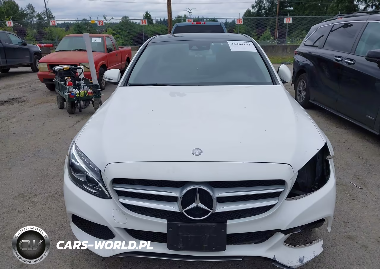 2017 Mercedes-Benz C 300 4Matic VIN:55SWF4KB8HU204944 - 12
