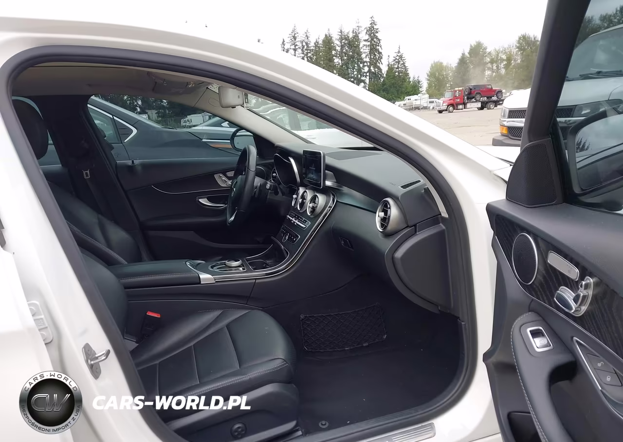 2017 Mercedes-Benz C 300 4Matic VIN:55SWF4KB8HU204944 - 5