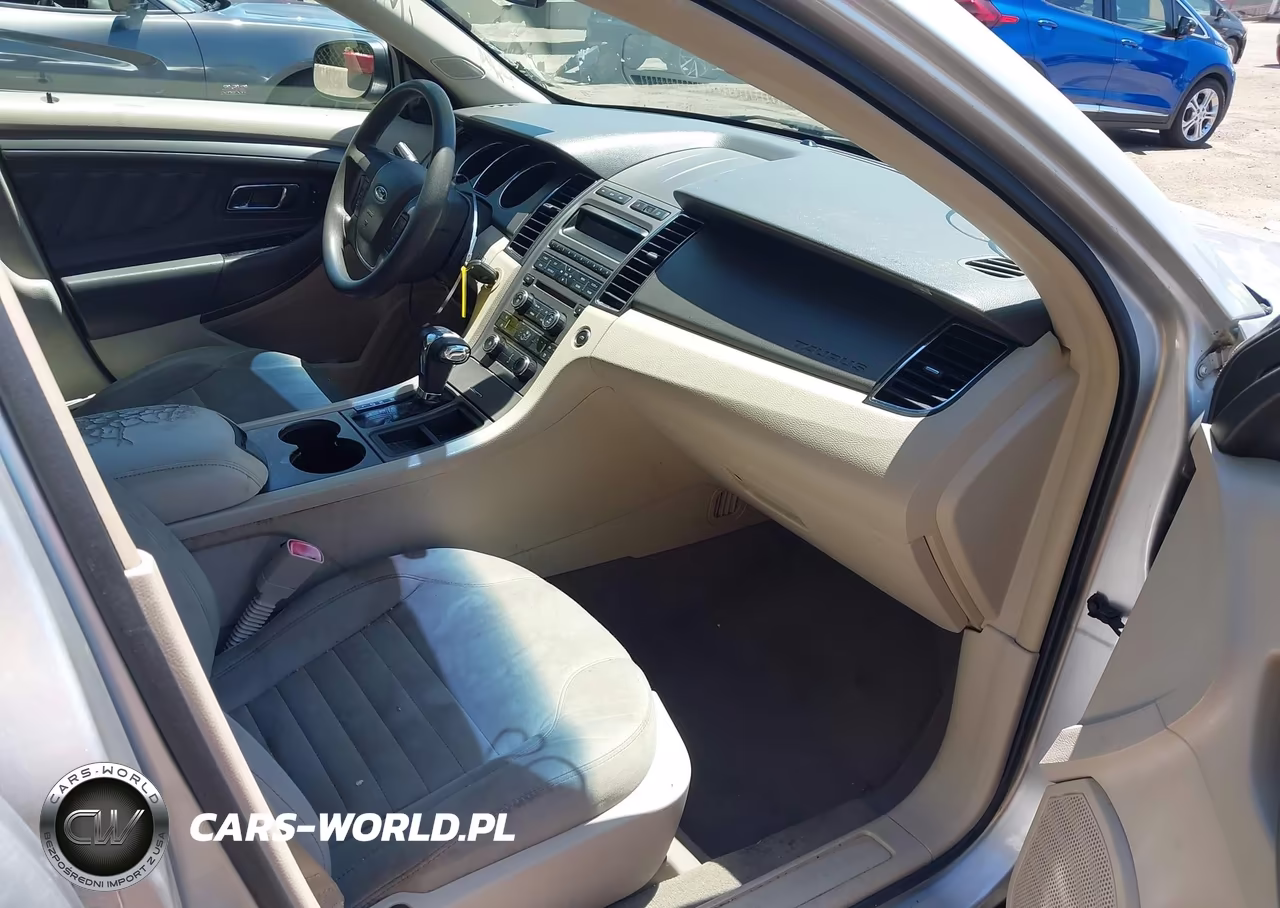 2011 Ford Taurus Se VIN:1FAHP2DW5BG137105 - 5