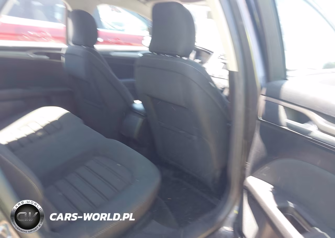 2018 Ford Fusion Se VIN:3FA6P0HD6JR190584 - 8