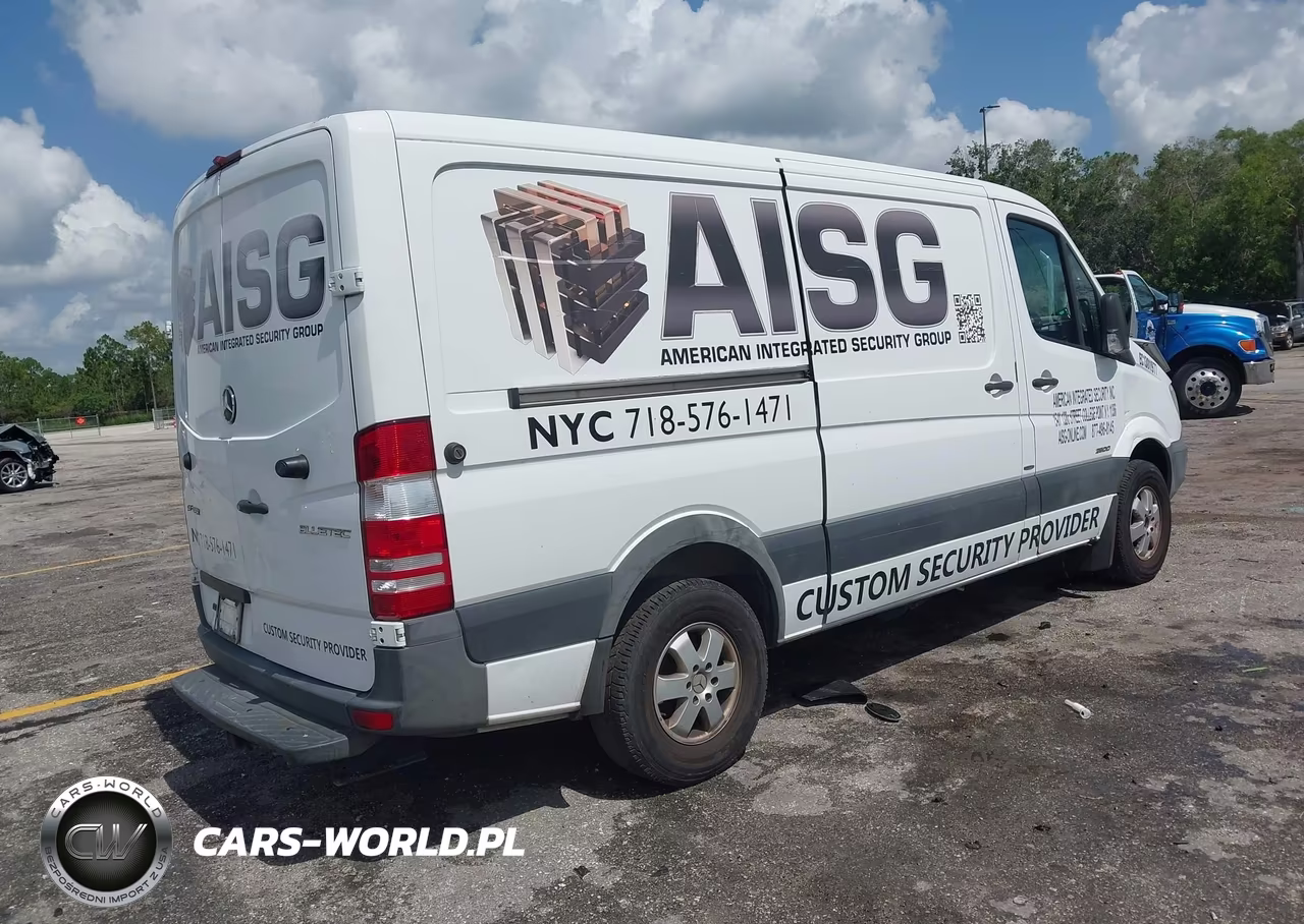 2014 Mercedes-Benz Sprinter 2500 Normal Roof VIN:WD3PE7CC3E5842785 - 4
