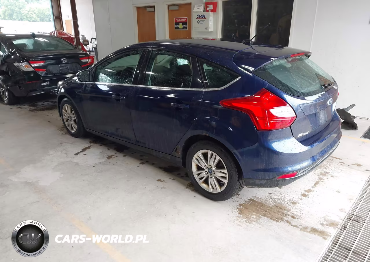 2012 Ford Focus Sel VIN:1FAHP3M22CL140376 - 3