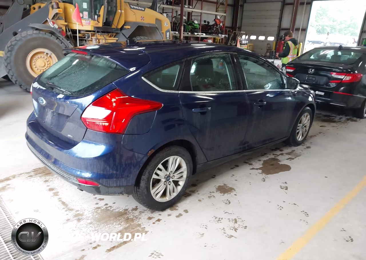 2012 Ford Focus Sel VIN:1FAHP3M22CL140376 - 4