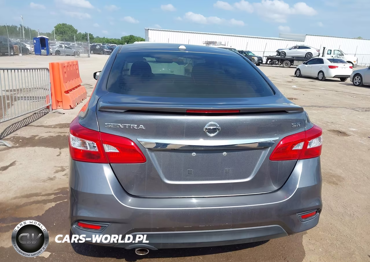 2019 Nissan Sentra Sr VIN:3N1AB7AP3KY315230 - 17