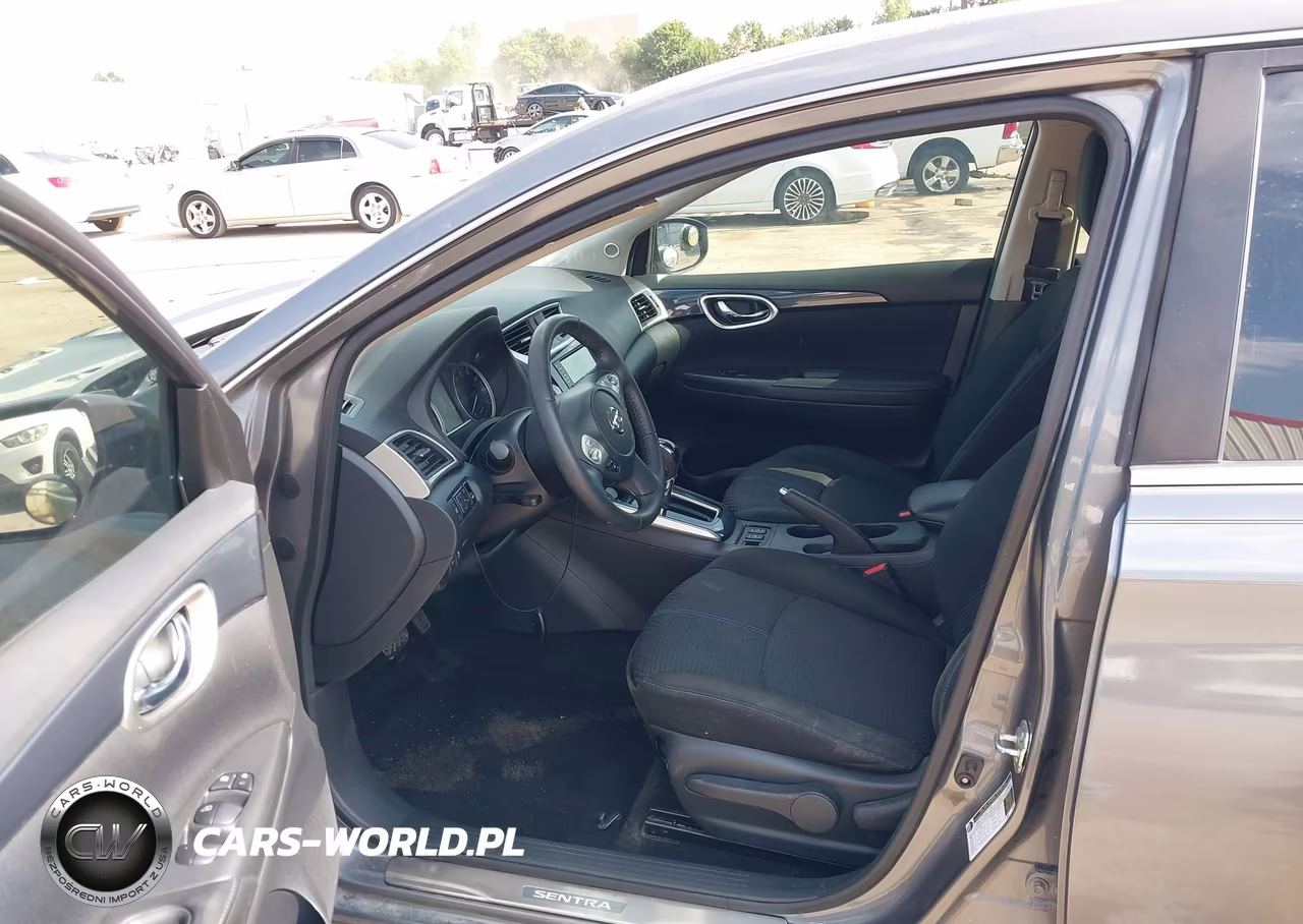 2019 Nissan Sentra Sr VIN:3N1AB7AP3KY315230 - 5