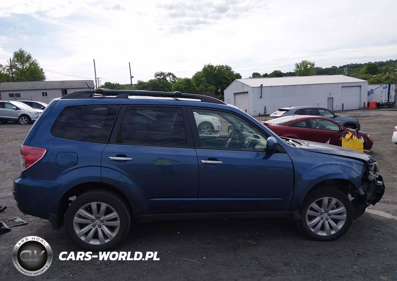 2012 Subaru Forester 2.5X Premium VIN:JF2SHADC8CH440387 - 13
