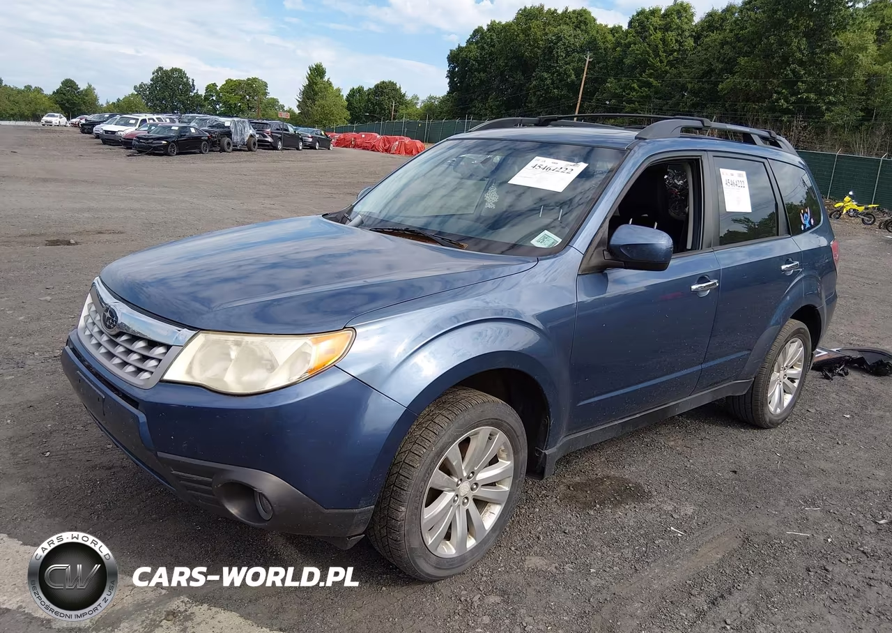 2012 Subaru Forester 2.5X Premium VIN:JF2SHADC8CH440387 - 2