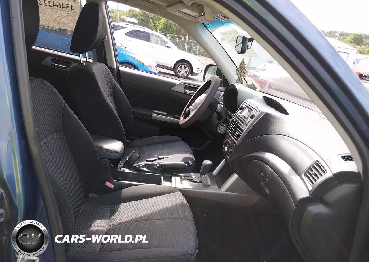 2012 Subaru Forester 2.5X Premium VIN:JF2SHADC8CH440387 - 5