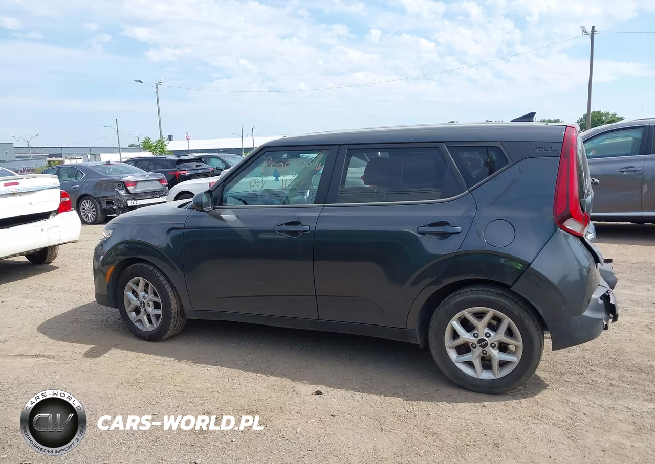 2022 Kia Soul Lx VIN:KNDJ23AU9N7816088 - 14