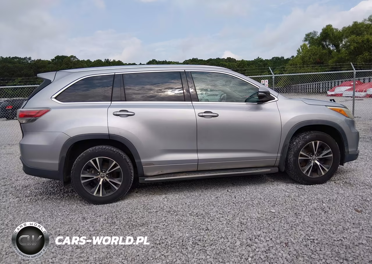 2016 Toyota Highlander Xle V6 VIN:5TDKKRFH8GS124464 - 12
