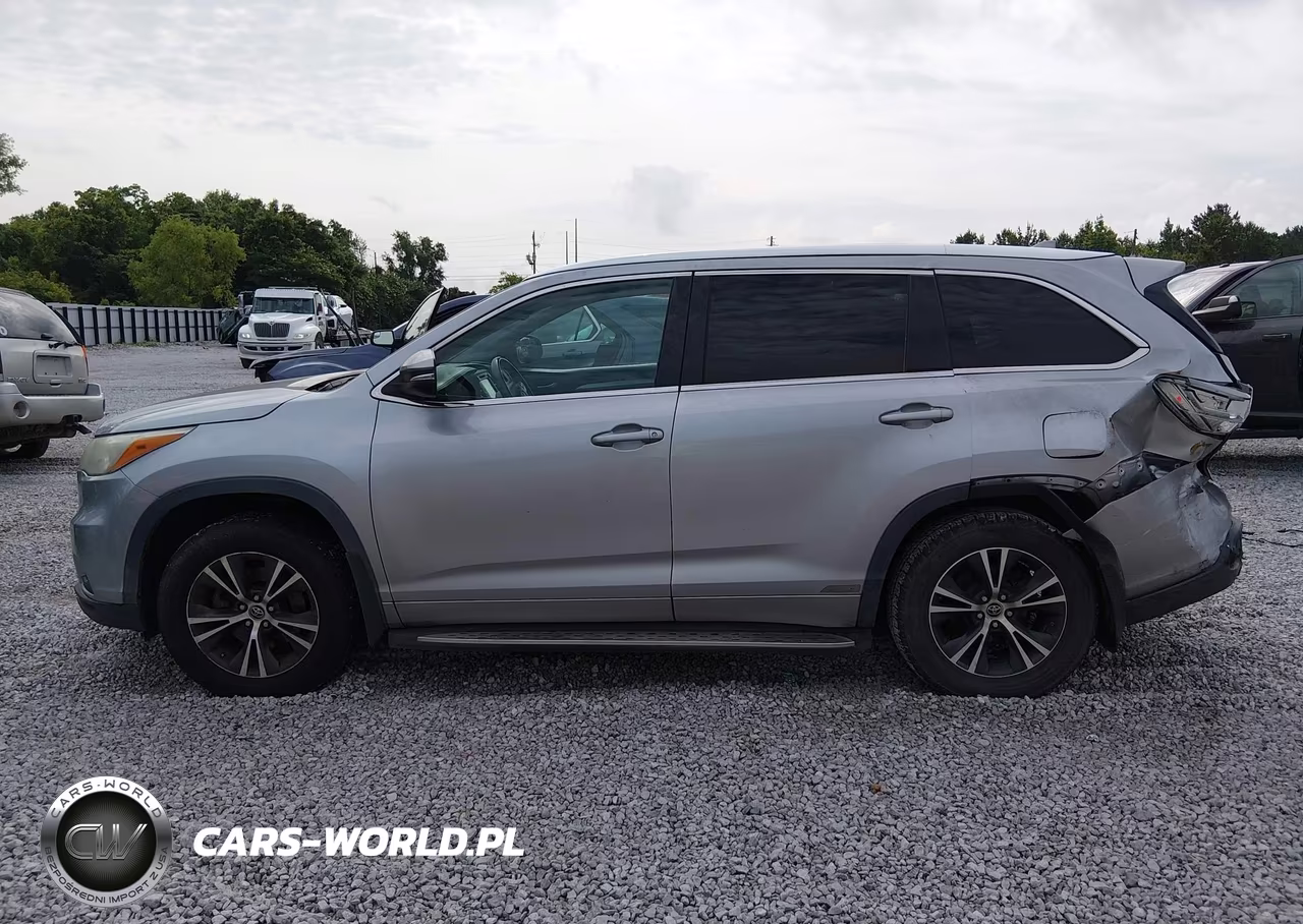 2016 Toyota Highlander Xle V6 VIN:5TDKKRFH8GS124464 - 13