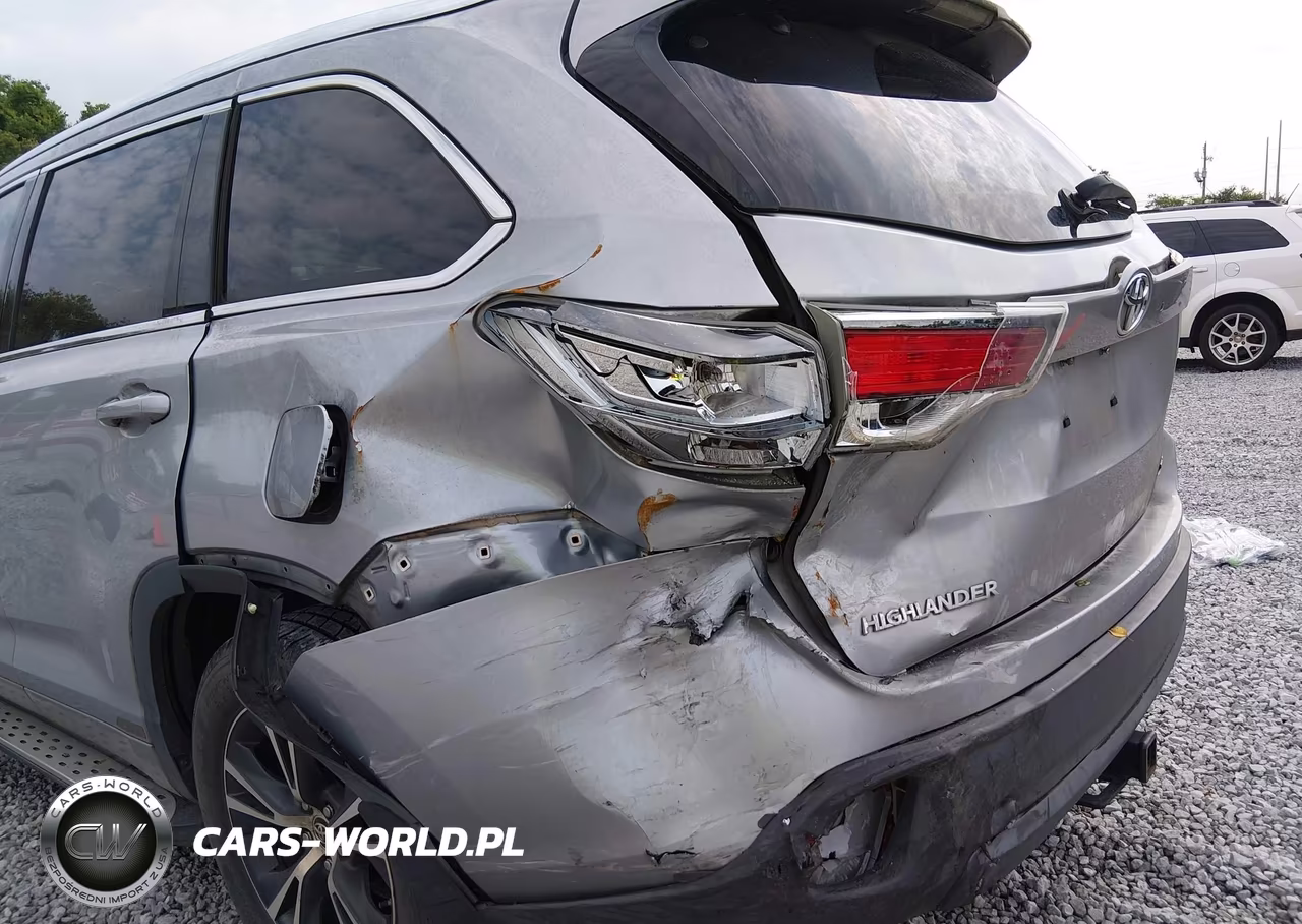 2016 Toyota Highlander Xle V6 VIN:5TDKKRFH8GS124464 - 6
