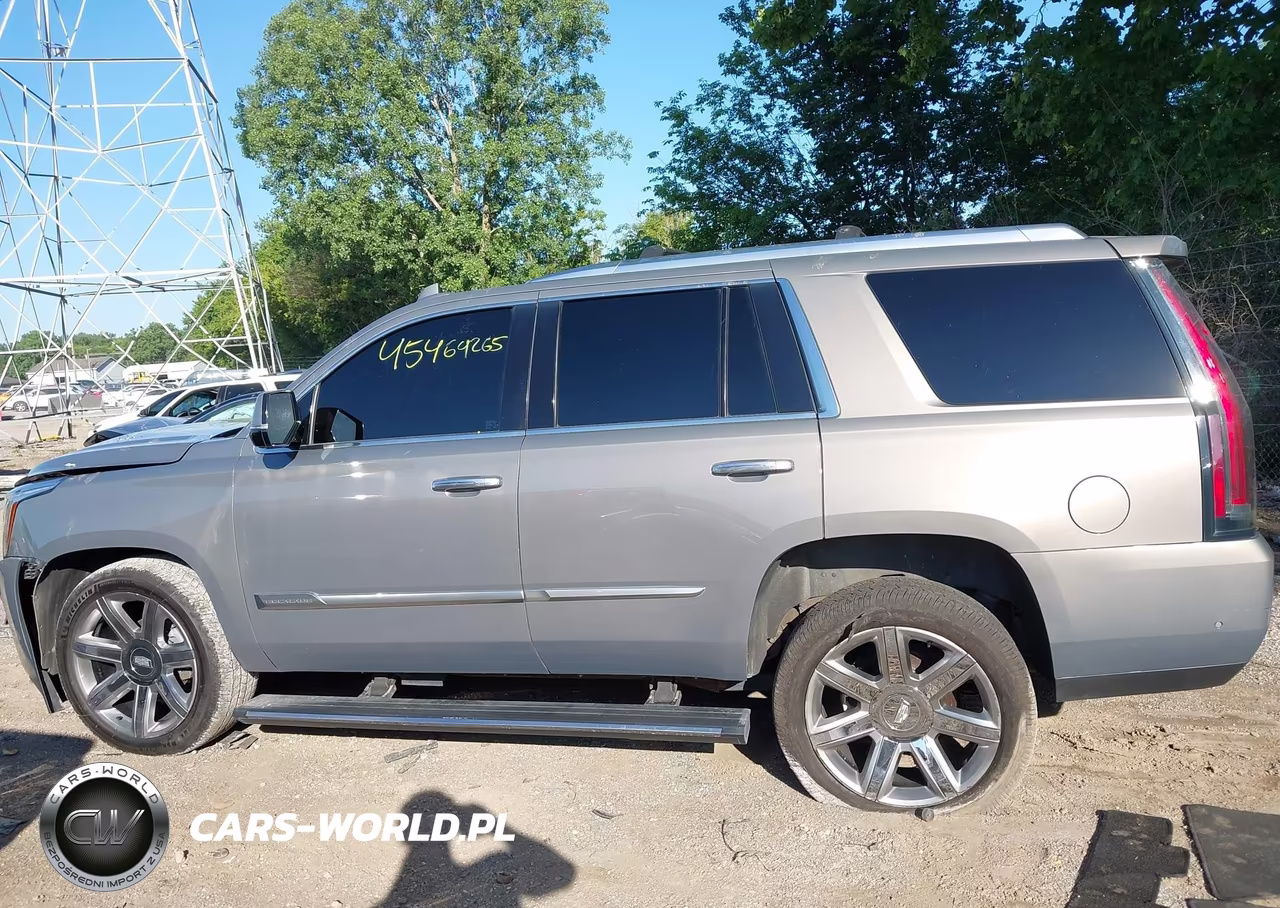 2018 Cadillac Escalade Premium Luxury VIN:1GYS4CKJ9JR296616 - 14