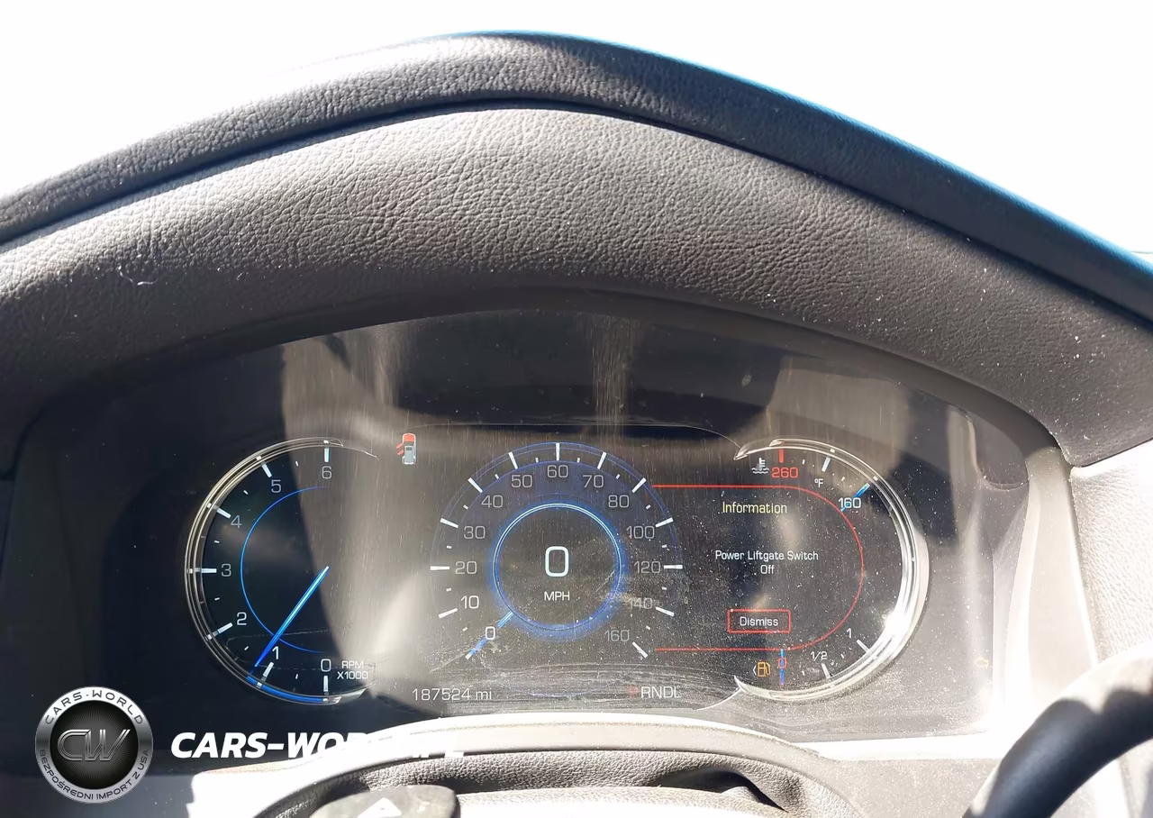2018 Cadillac Escalade Premium Luxury VIN:1GYS4CKJ9JR296616 - 7
