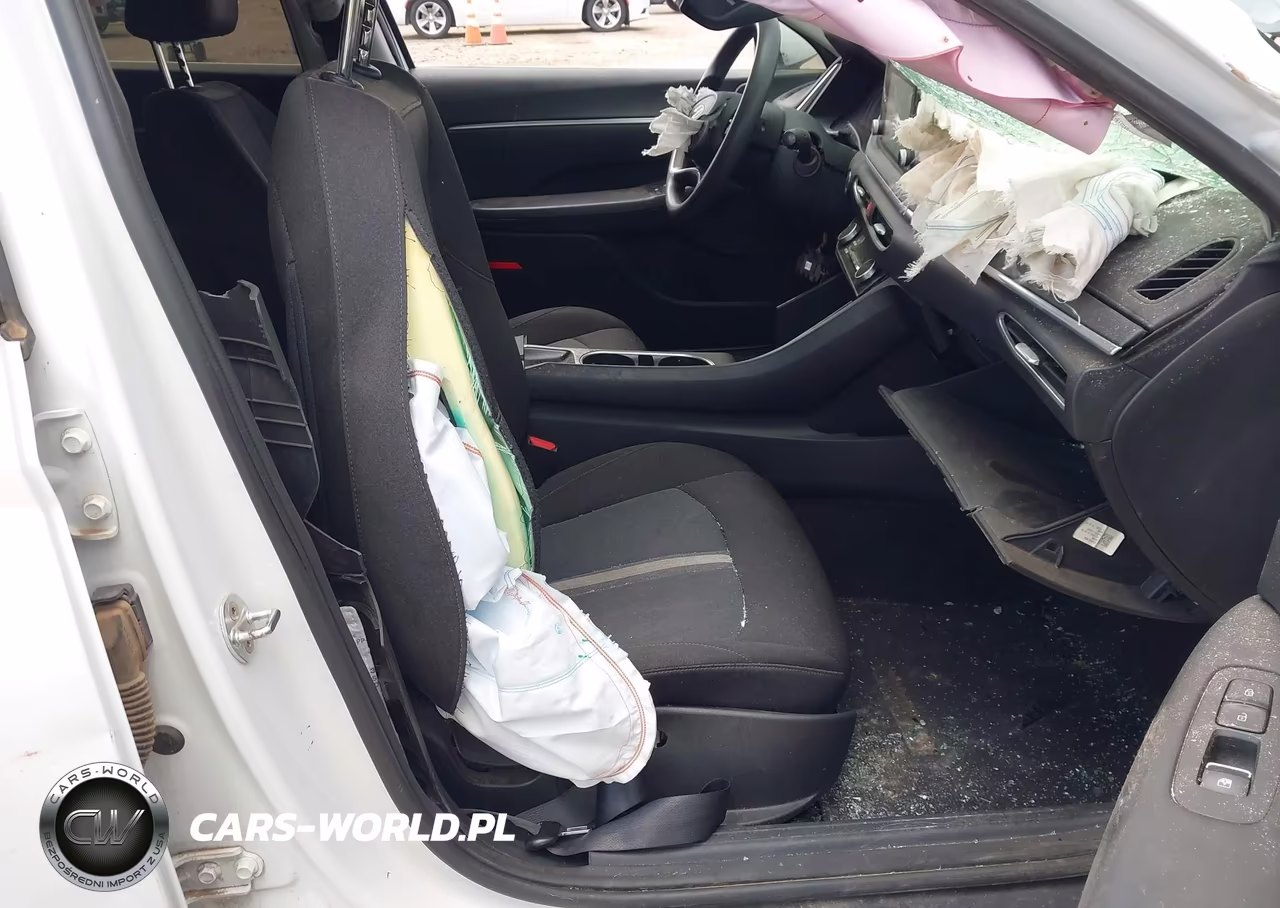 2021 Hyundai Sonata Sel VIN:5NPEL4JAXMH092237 - 5