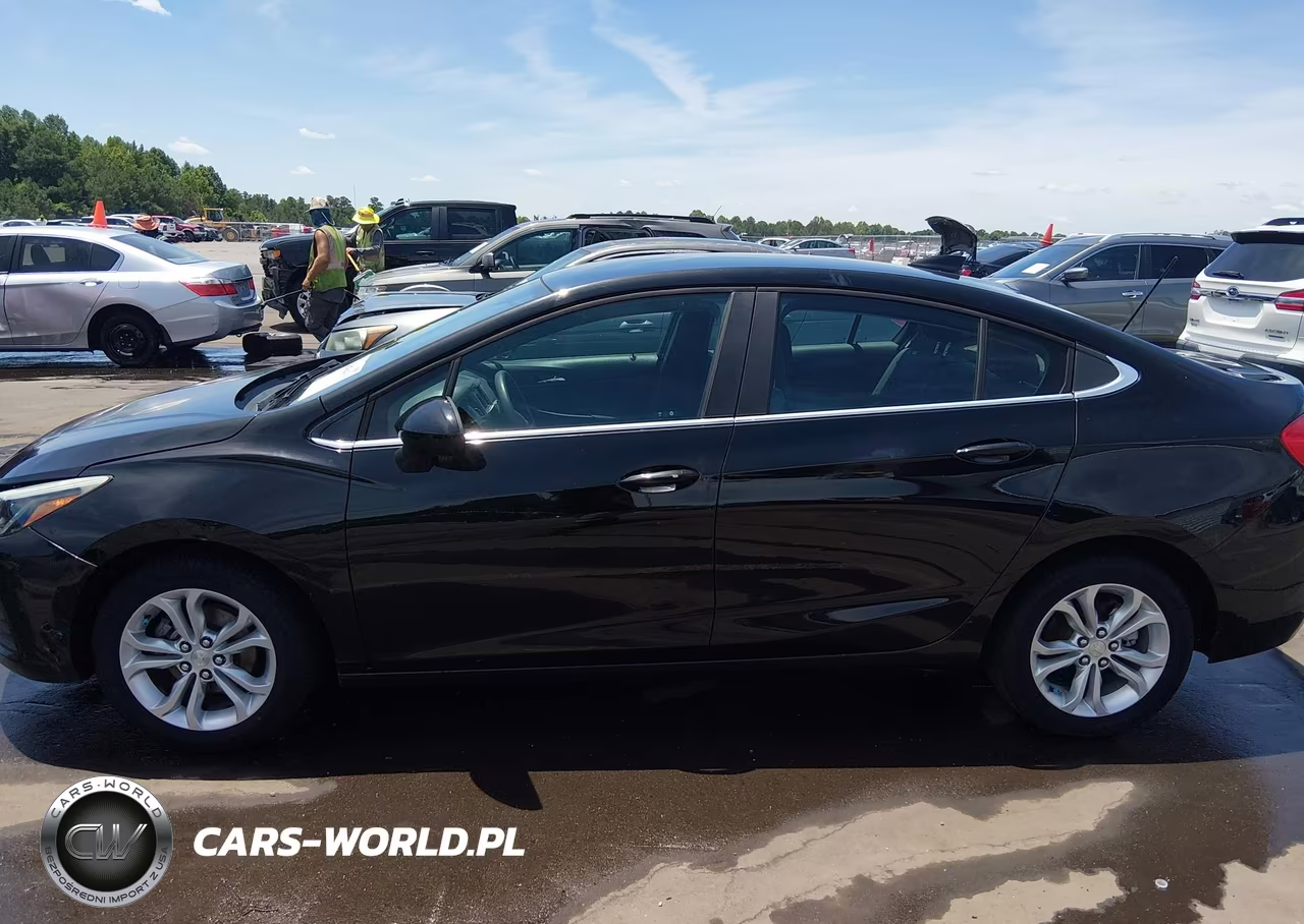 2019 Chevrolet Cruze Lt VIN:1G1BE5SM6K7132531 - 14