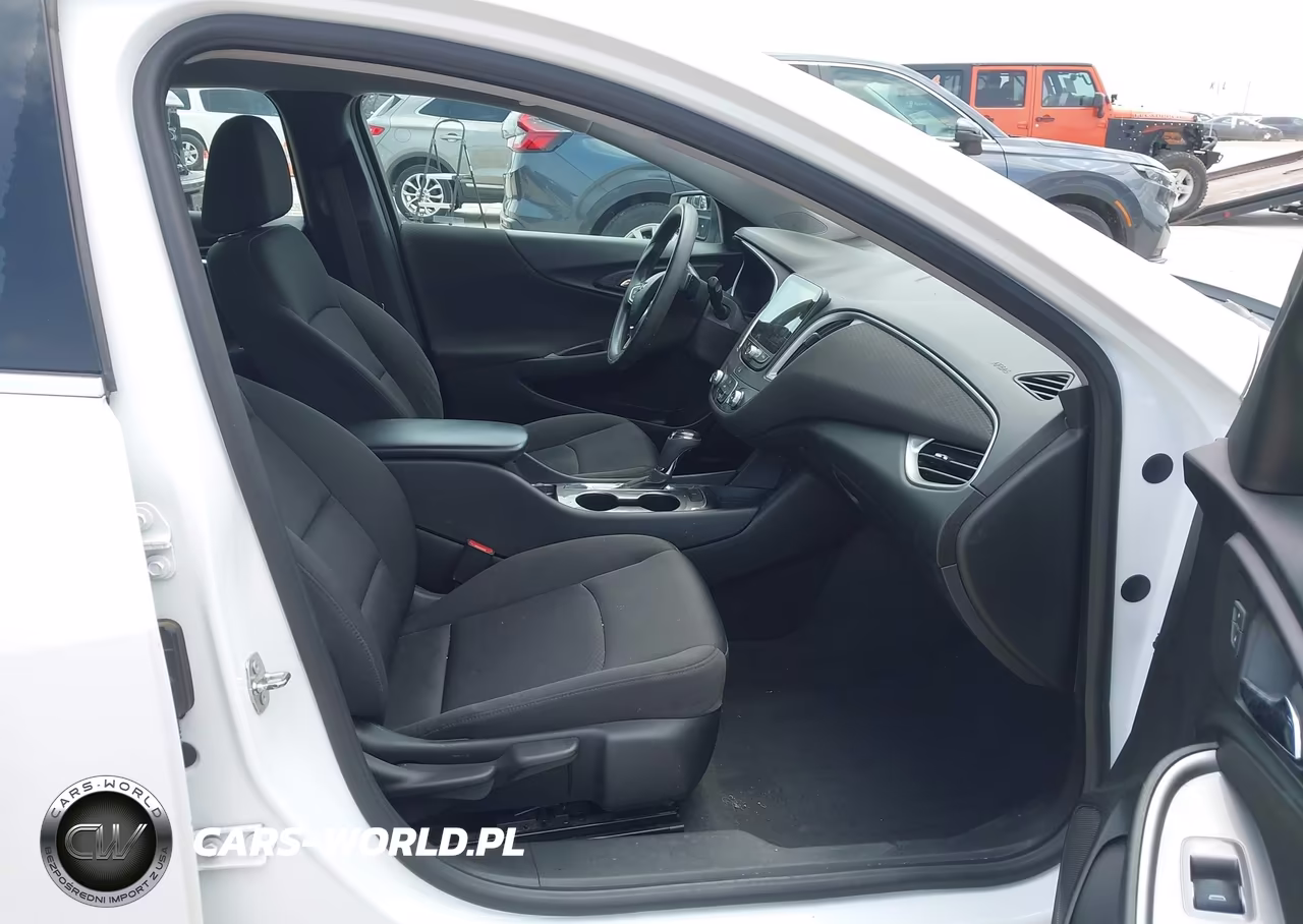 2019 Chevrolet Malibu 1Ls VIN:1G1ZB5ST9KF218811 - 5