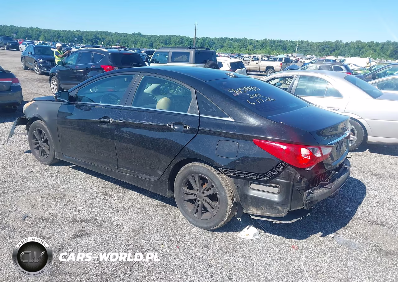 2014 Hyundai Sonata Gls VIN:5NPEB4AC4EH820656 - 3