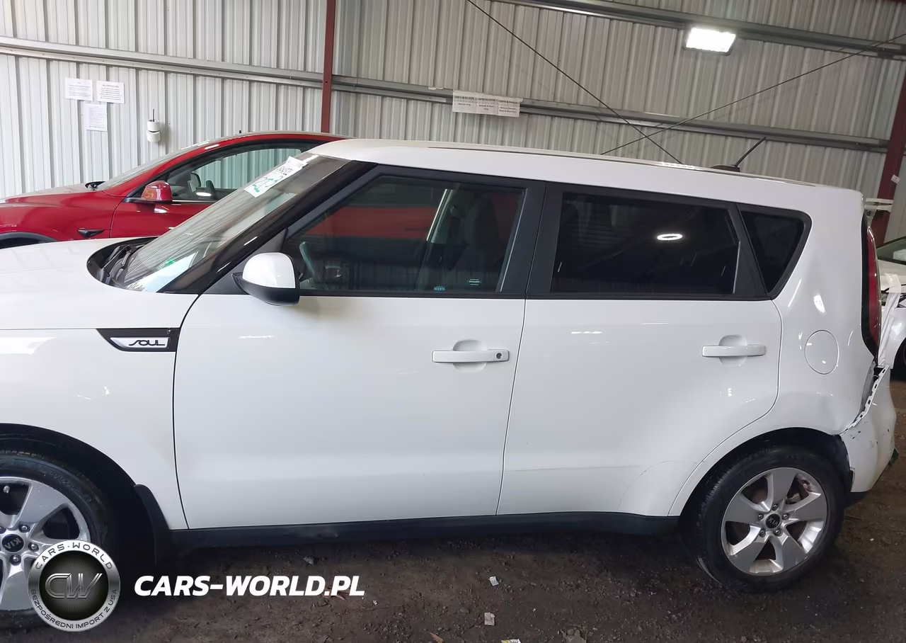 2018 Kia Soul VIN:KNDJN2A25J7605075 - 14