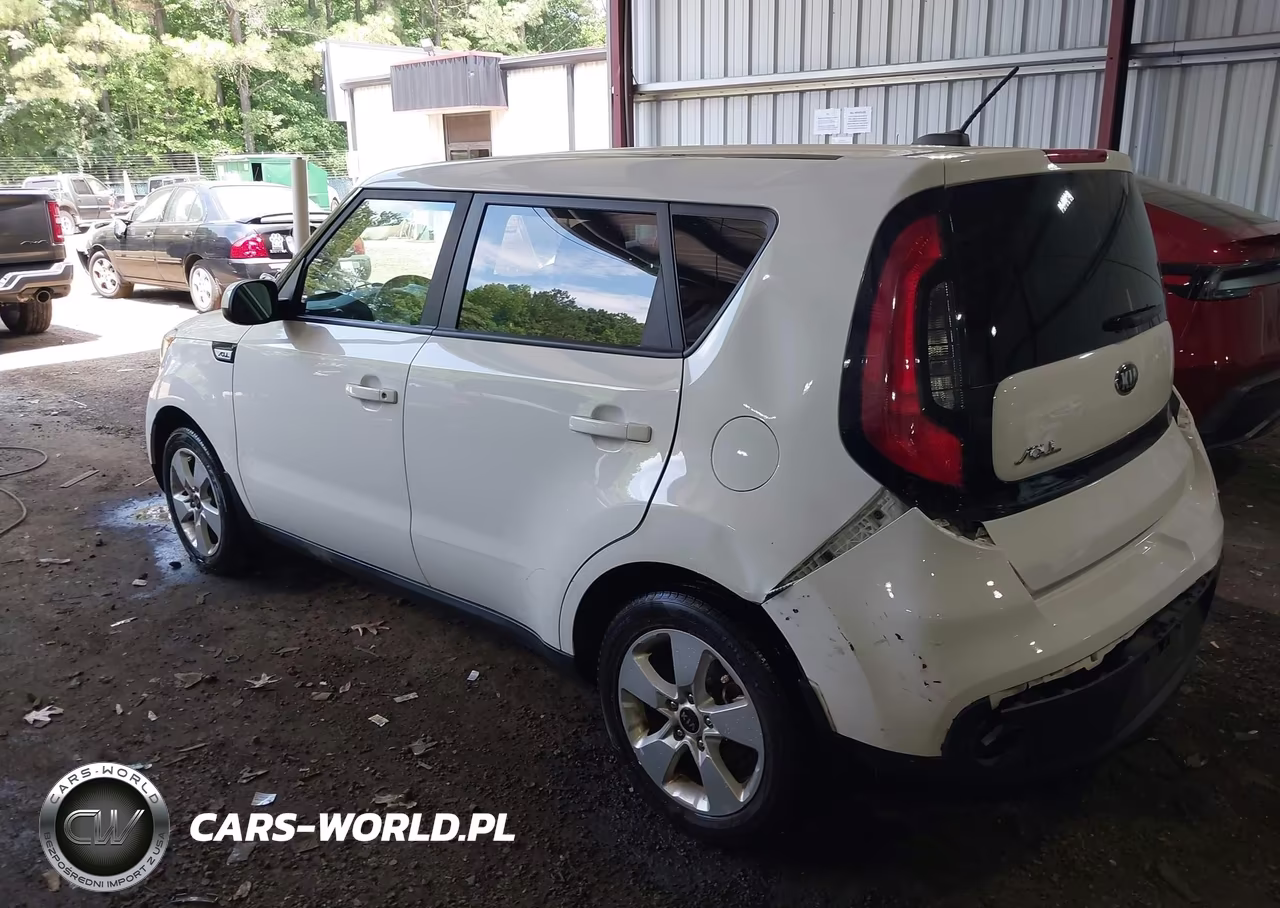 2018 Kia Soul VIN:KNDJN2A25J7605075 - 3