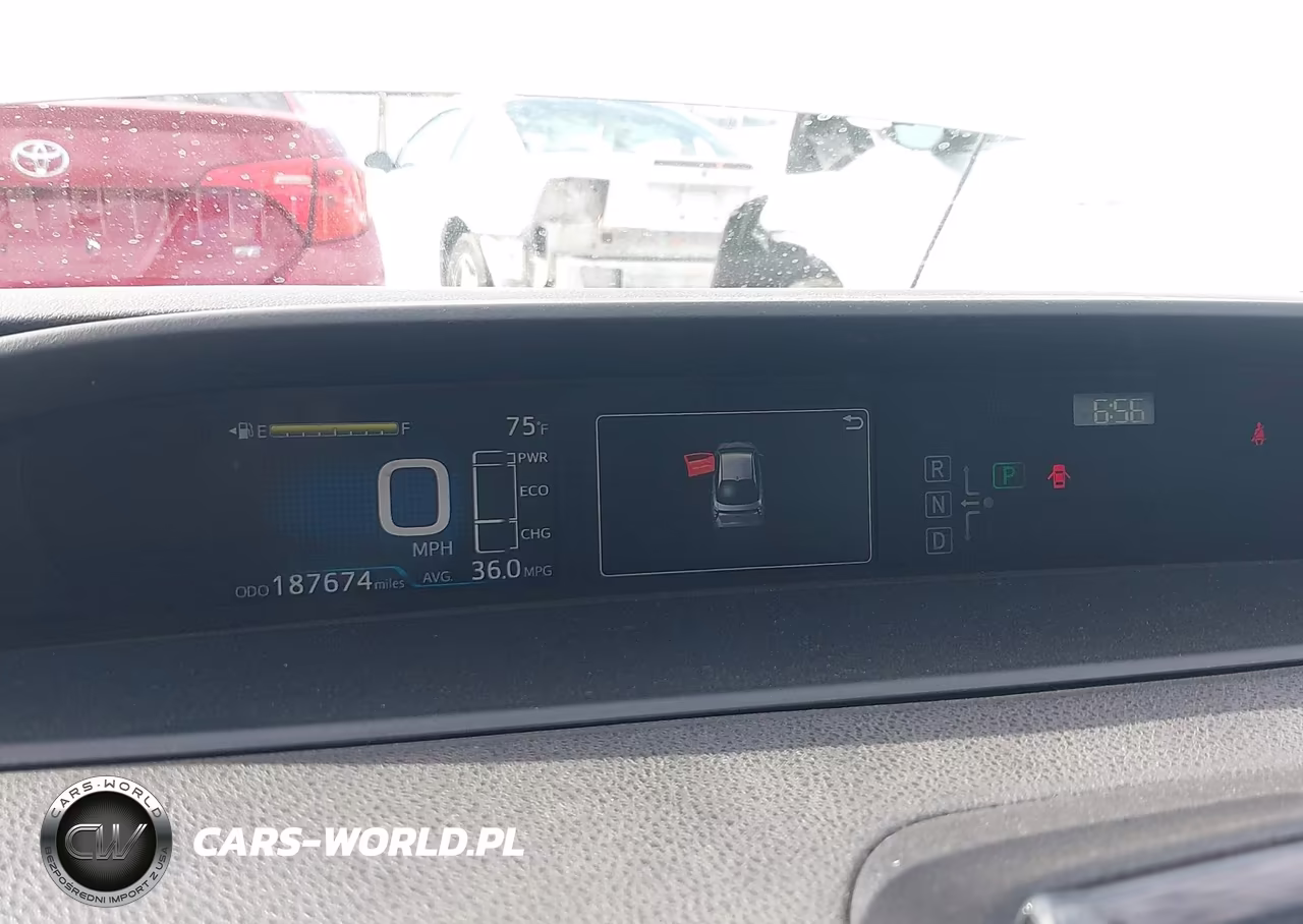 2018 Toyota Prius Two VIN:JTDKBRFU6J3585507 - 7