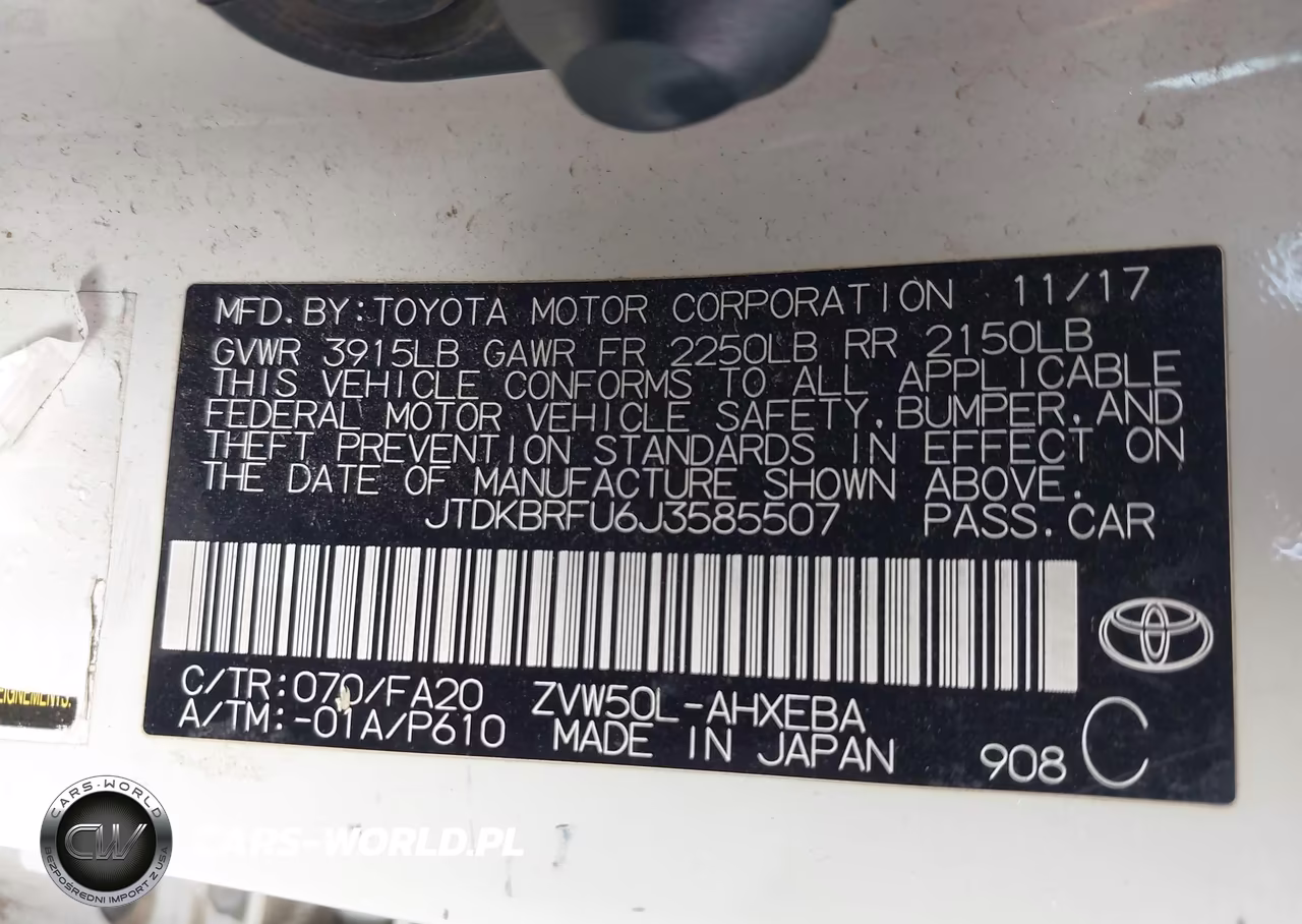 2018 Toyota Prius Two VIN:JTDKBRFU6J3585507 - 9