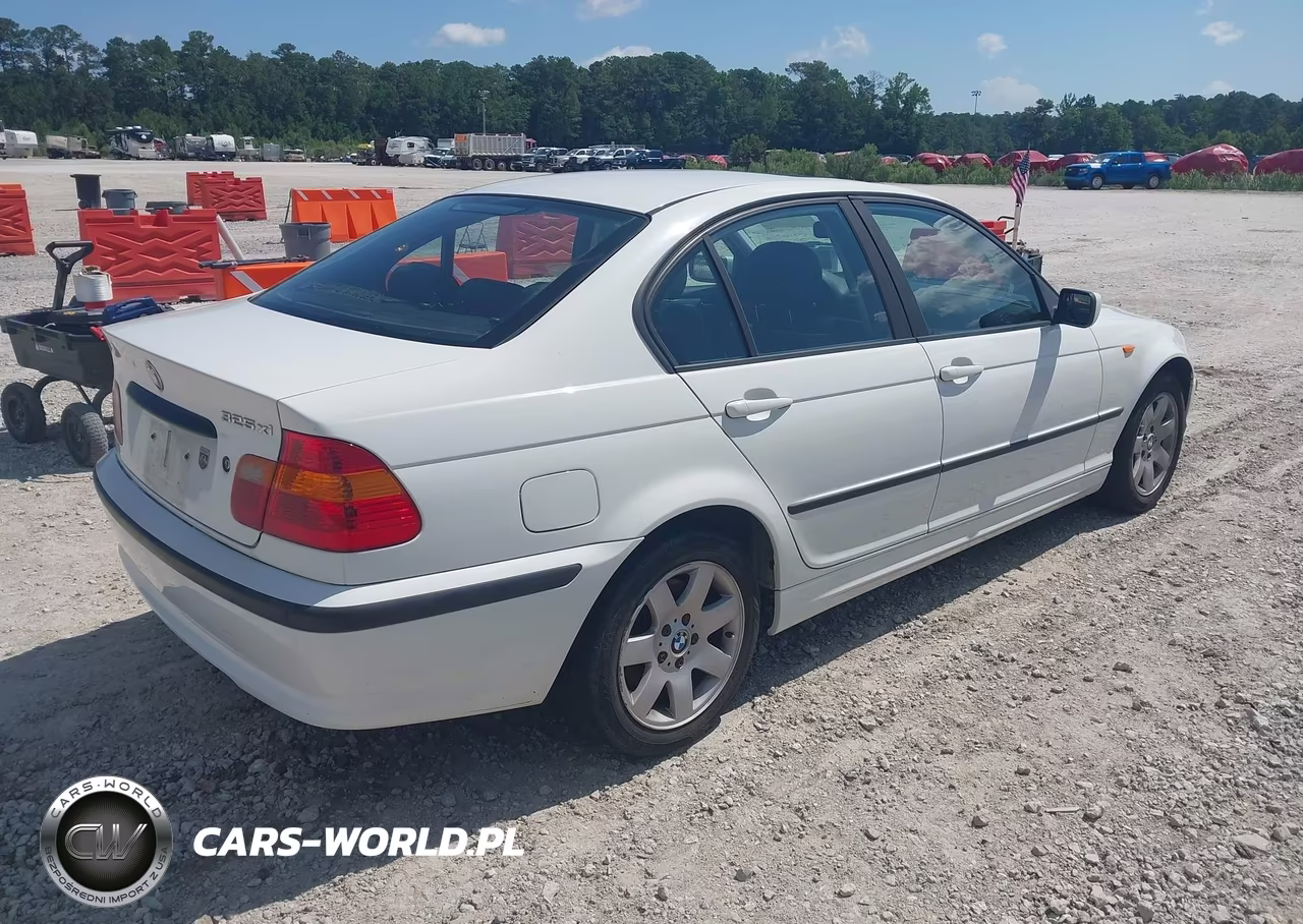 2004 BMW 325Xi VIN:WBAEU33474PM61670 - 4