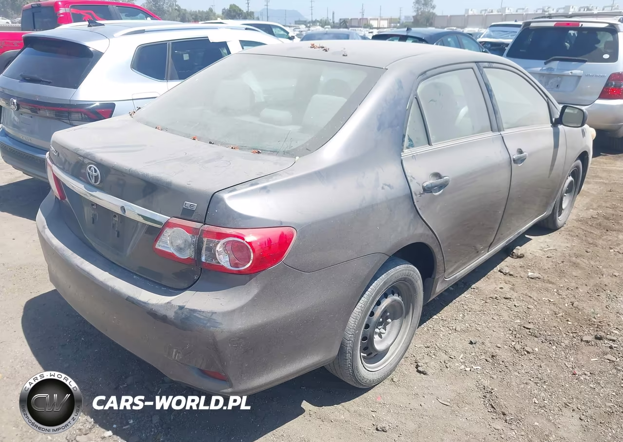 2013 Toyota Corolla Le VIN:5YFBU4EE9DP077339 - 4