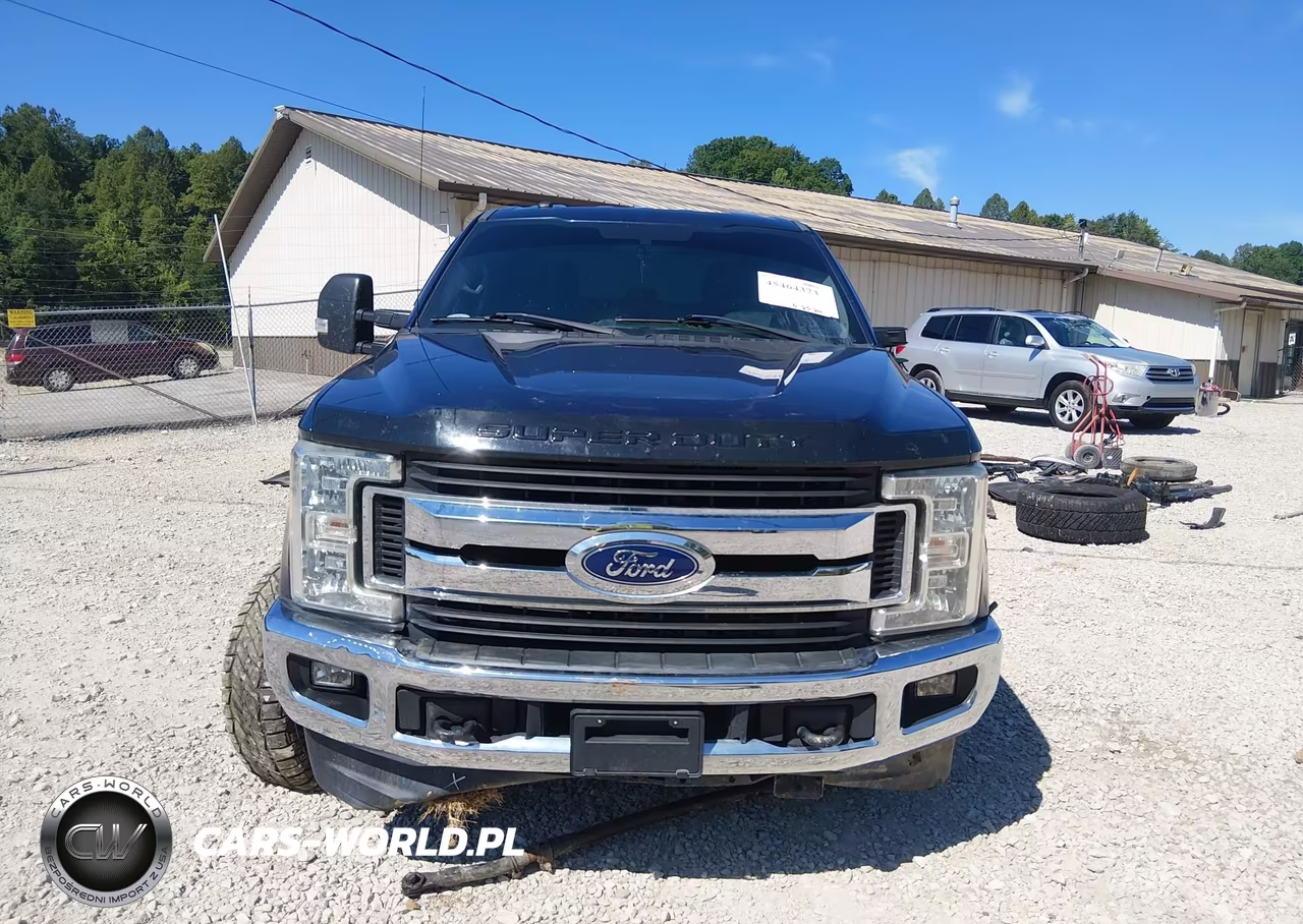 2017 Ford F-250 Xlt VIN:1FT7W2BT2HEC40083 - 13