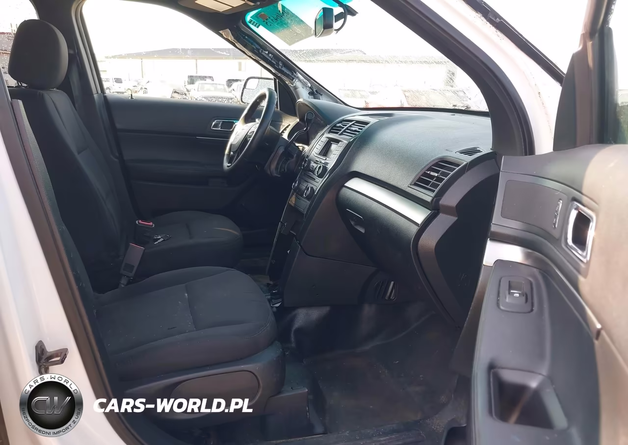 2017 Ford Utility Police Interceptor VIN:1FM5K8AR9HGB72456 - 5