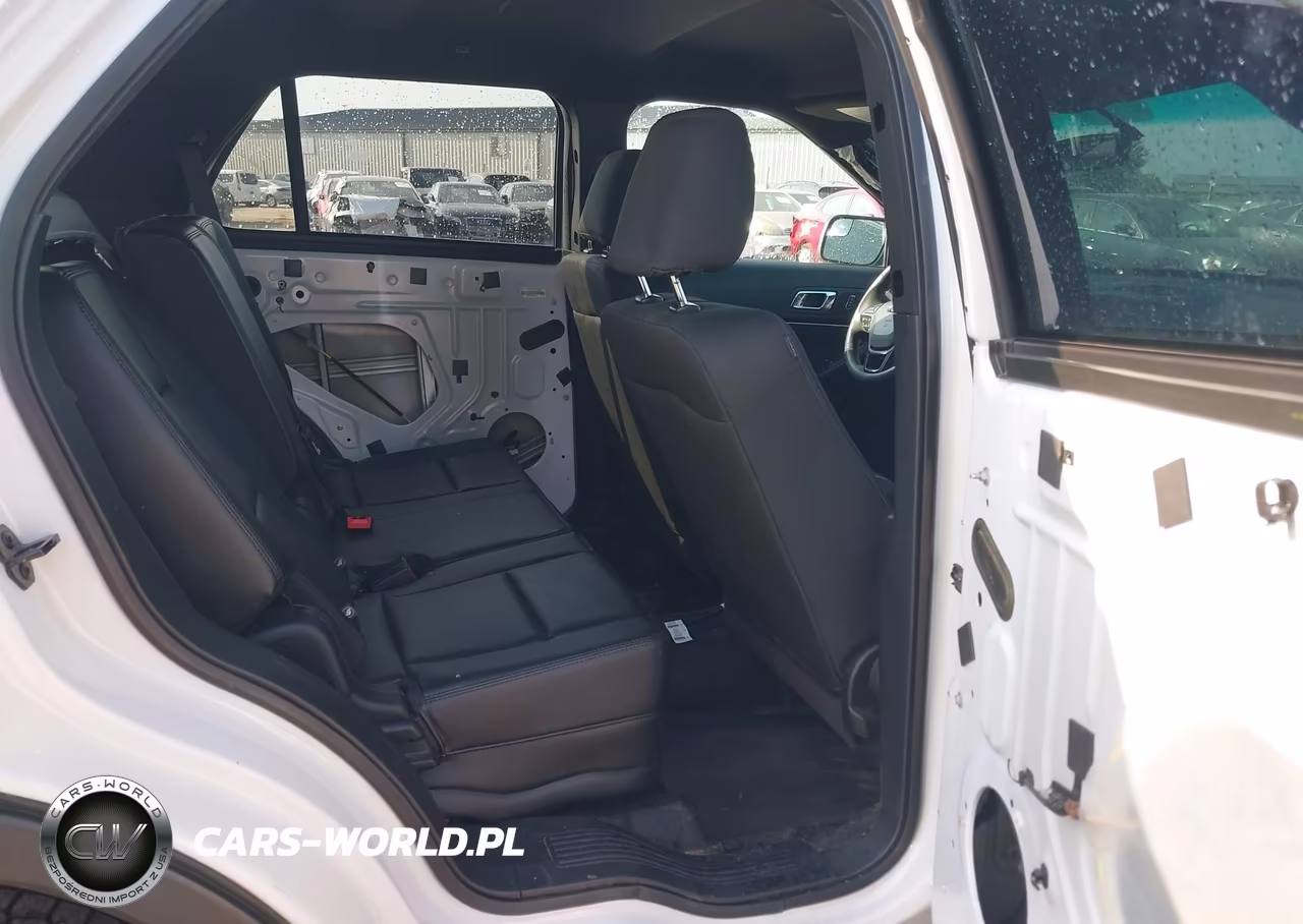 2017 Ford Utility Police Interceptor VIN:1FM5K8AR9HGB72456 - 8