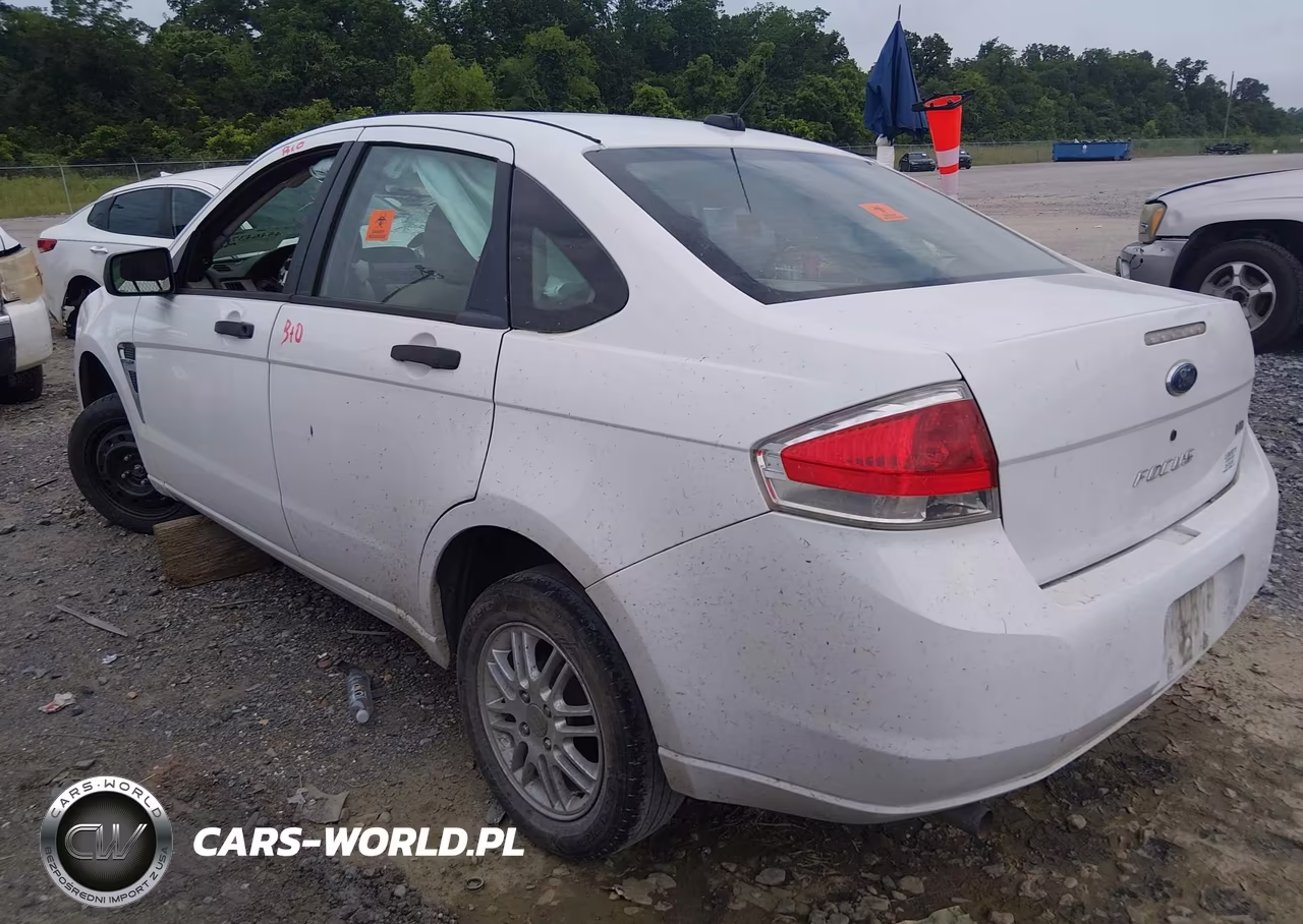 2008 Ford Focus Se-Ses VIN:1FAHP35N78W295939 - 3