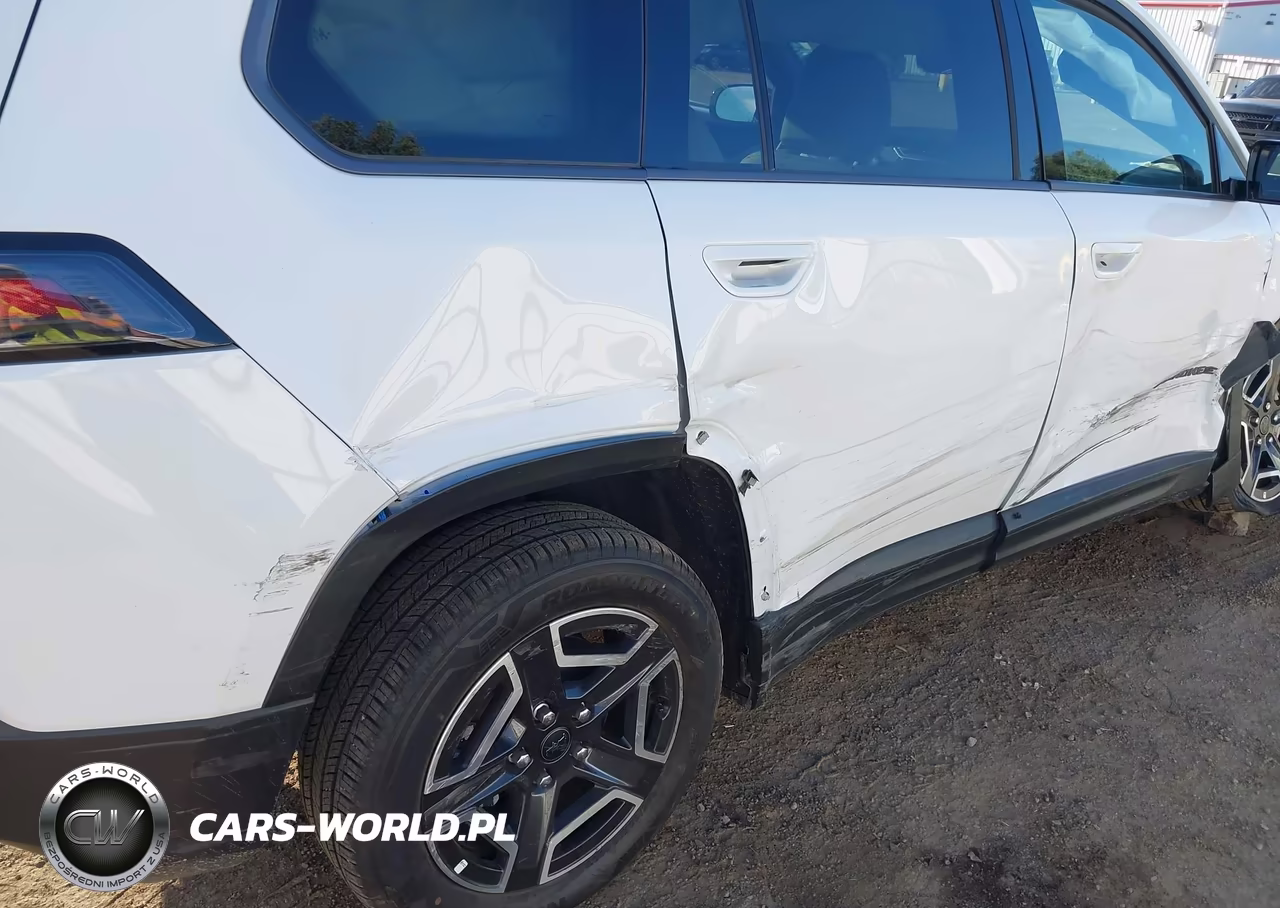 2026 Jeep Cherokee Limited 4X4 VIN:3C4PJMB22TT204016 - 15