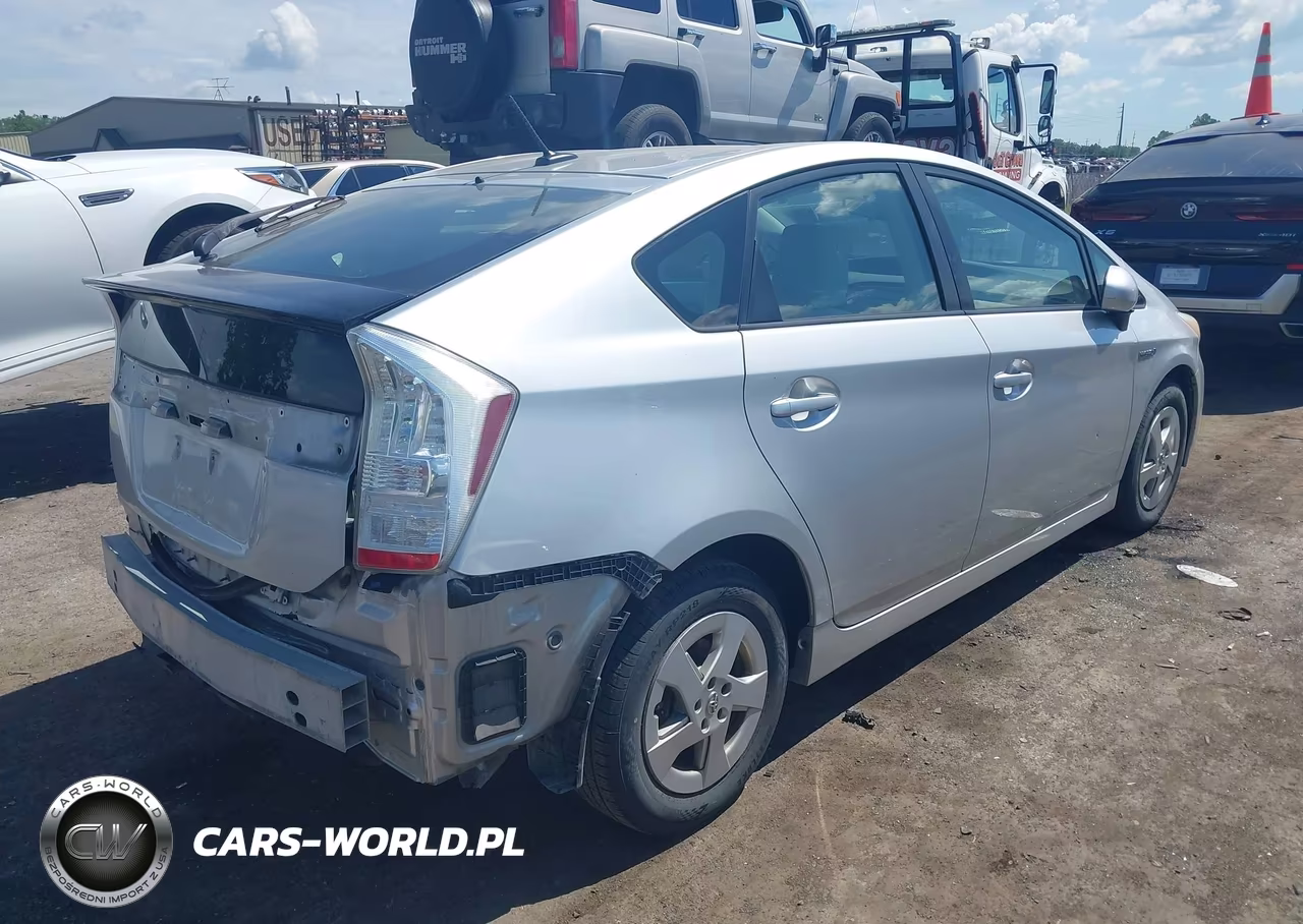 2010 Toyota Prius Iii VIN:JTDKN3DU6A0095495 - 4