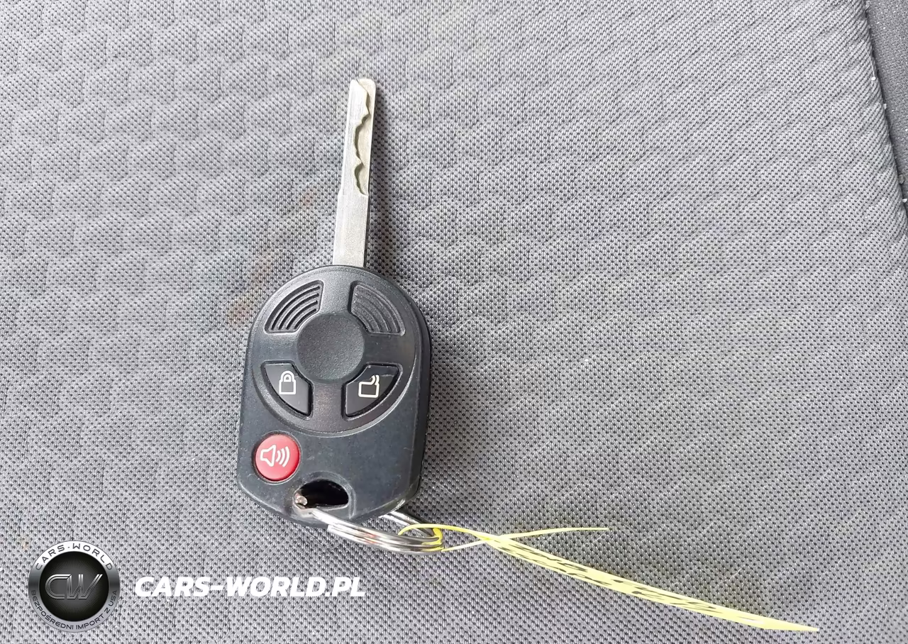 2018 Ford Escape Se VIN:1FMCU0GD6JUC04513 - 11