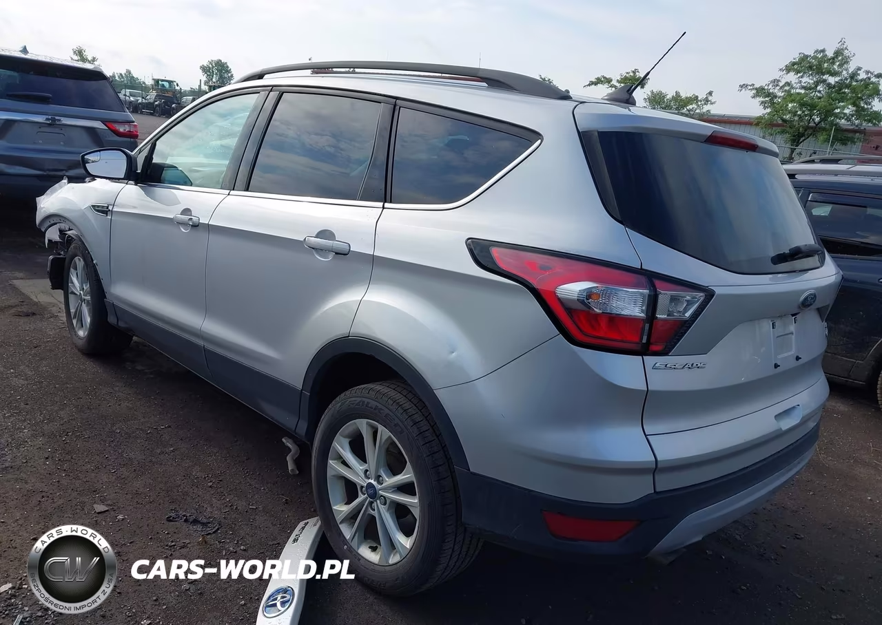 2018 Ford Escape Se VIN:1FMCU0GD6JUC04513 - 3