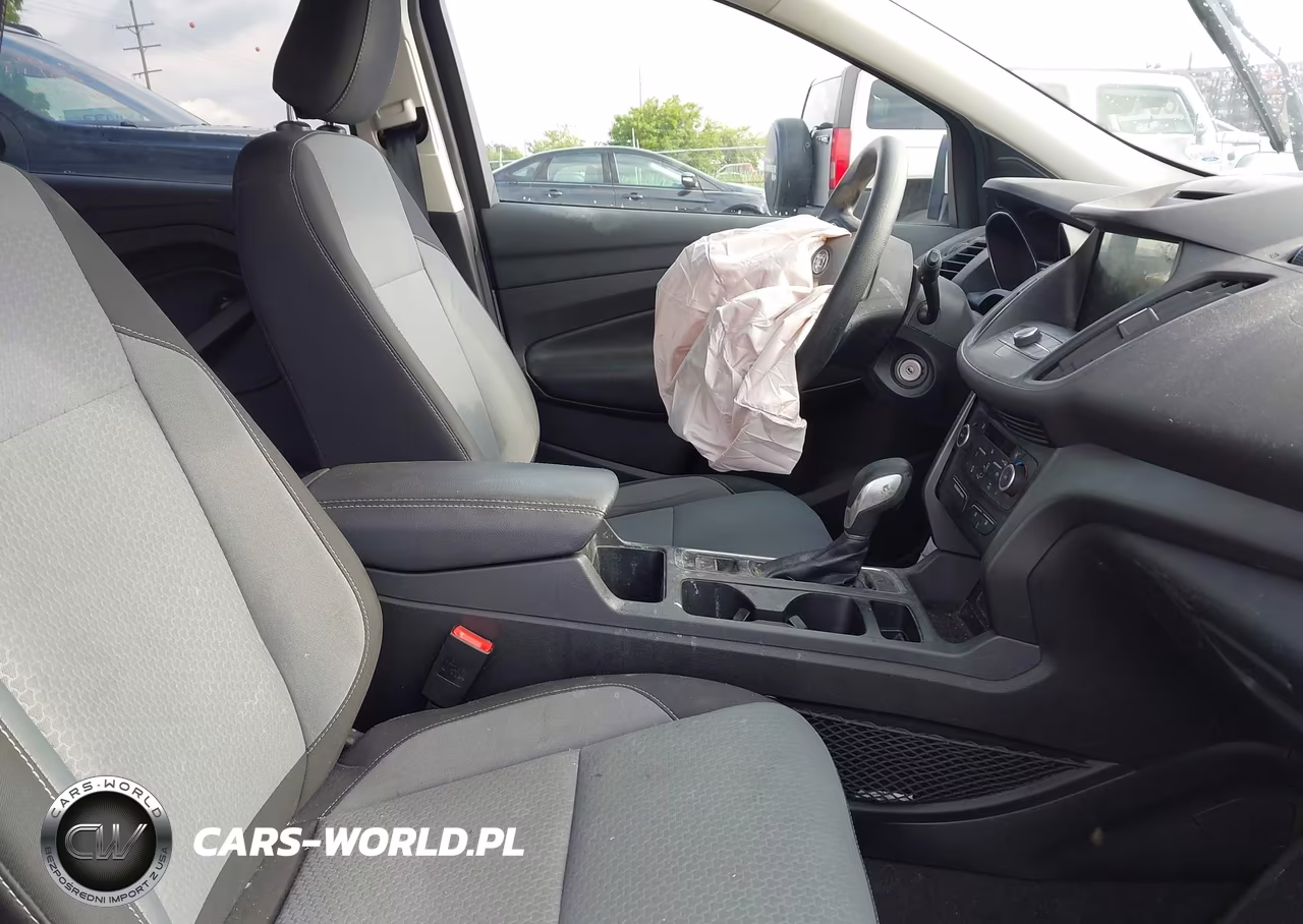 2018 Ford Escape Se VIN:1FMCU0GD6JUC04513 - 5