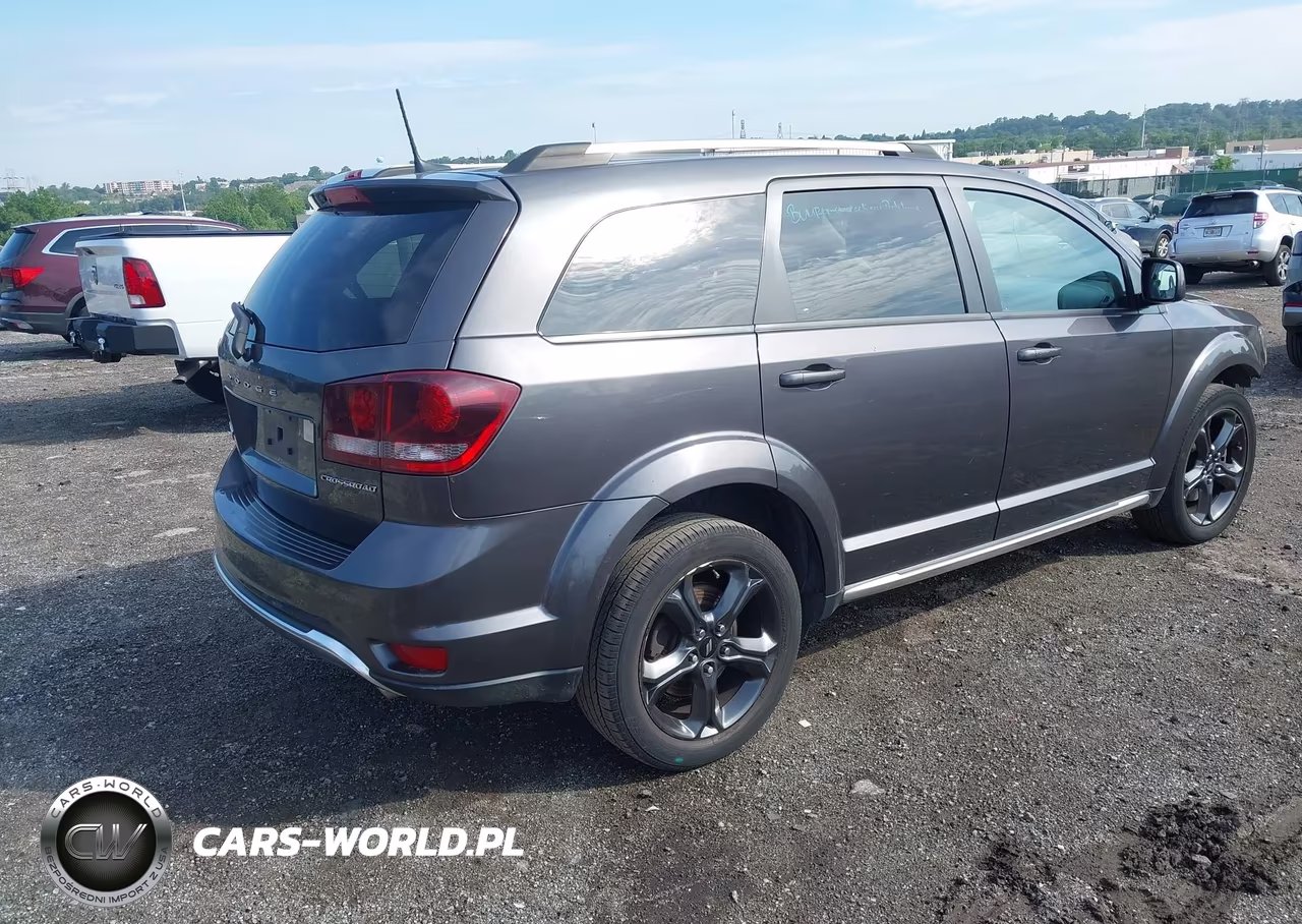 2019 Dodge Journey Crossroad Awd VIN:3C4PDDGG0KT848835 - 4