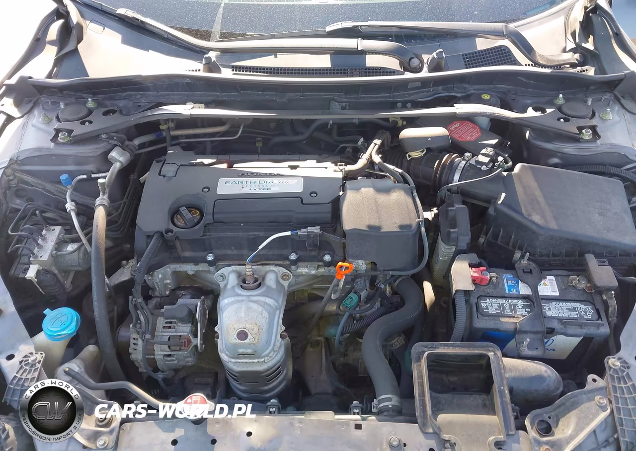 2014 Honda Accord Sport VIN:1HGCR2F56EA109390 - 10