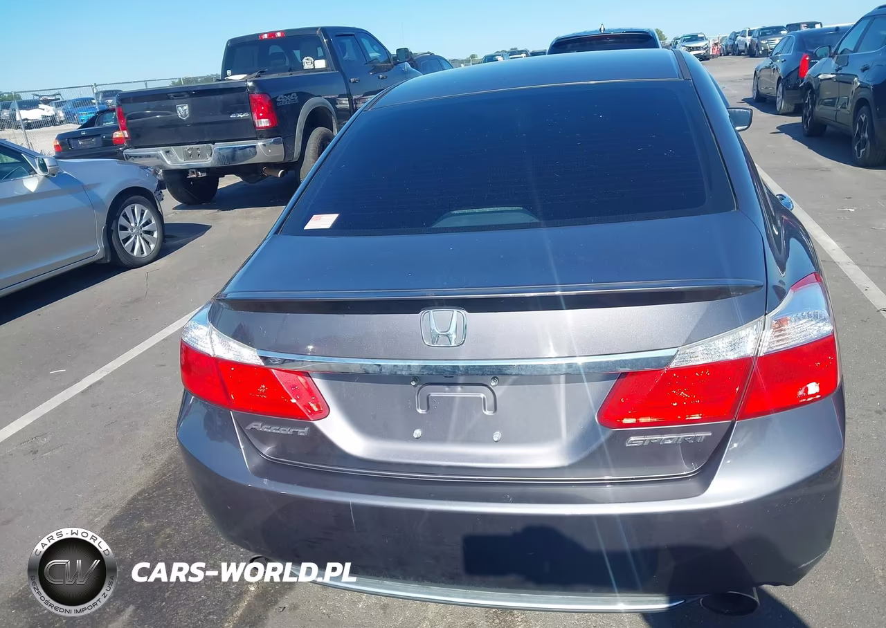 2014 Honda Accord Sport VIN:1HGCR2F56EA109390 - 16