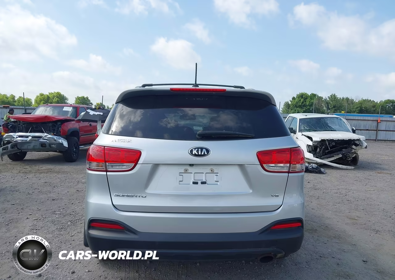 2017 Kia Sorento Lx V6 VIN:5XYPGDA54HG231565 - 16