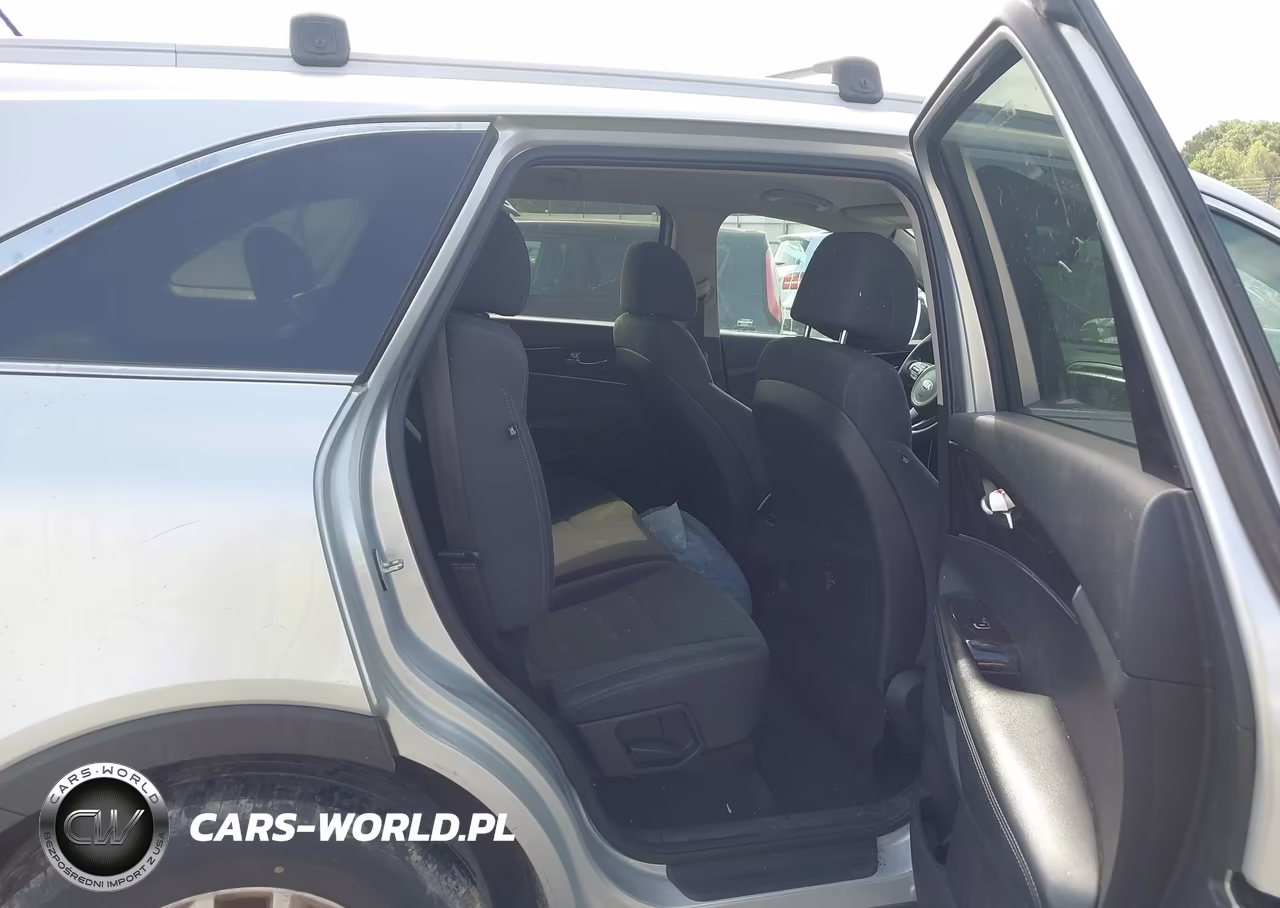 2017 Kia Sorento Lx V6 VIN:5XYPGDA54HG231565 - 8