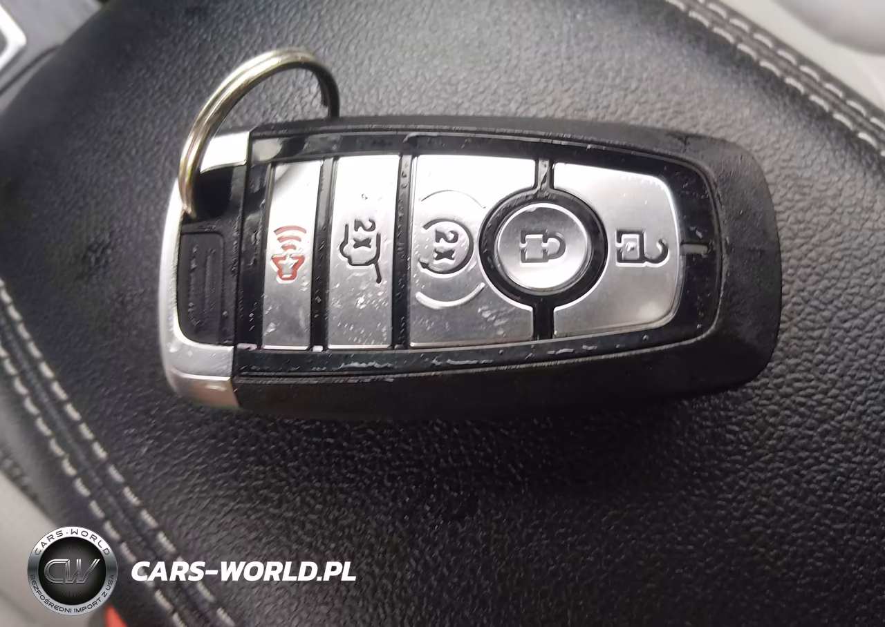 2025 Ford Escape Platinum VIN:1FMCU9JZ2SUA45810 - 11