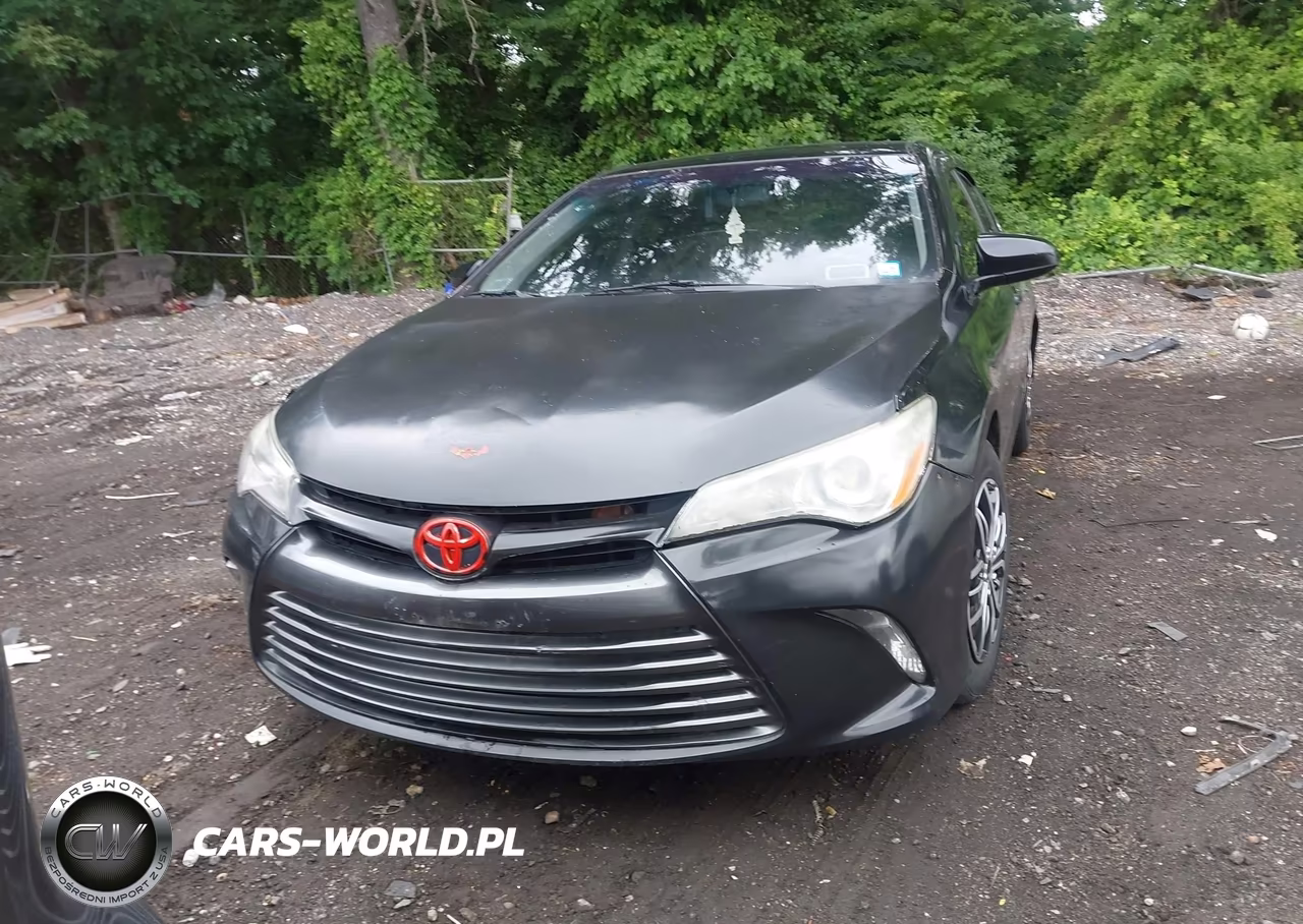 2015 Toyota Camry Hybrid Le VIN:4T1BD1FK8FU168509 - 12