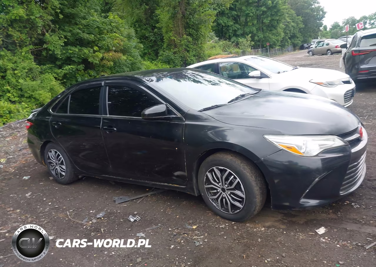 2015 Toyota Camry Hybrid Le VIN:4T1BD1FK8FU168509 - 13
