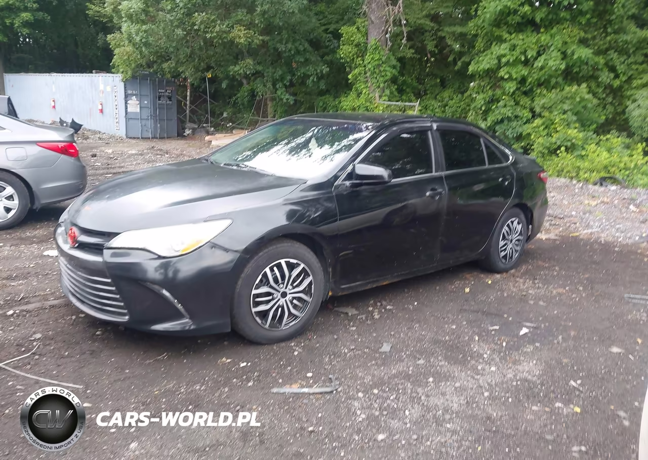 2015 Toyota Camry Hybrid Le VIN:4T1BD1FK8FU168509 - 2