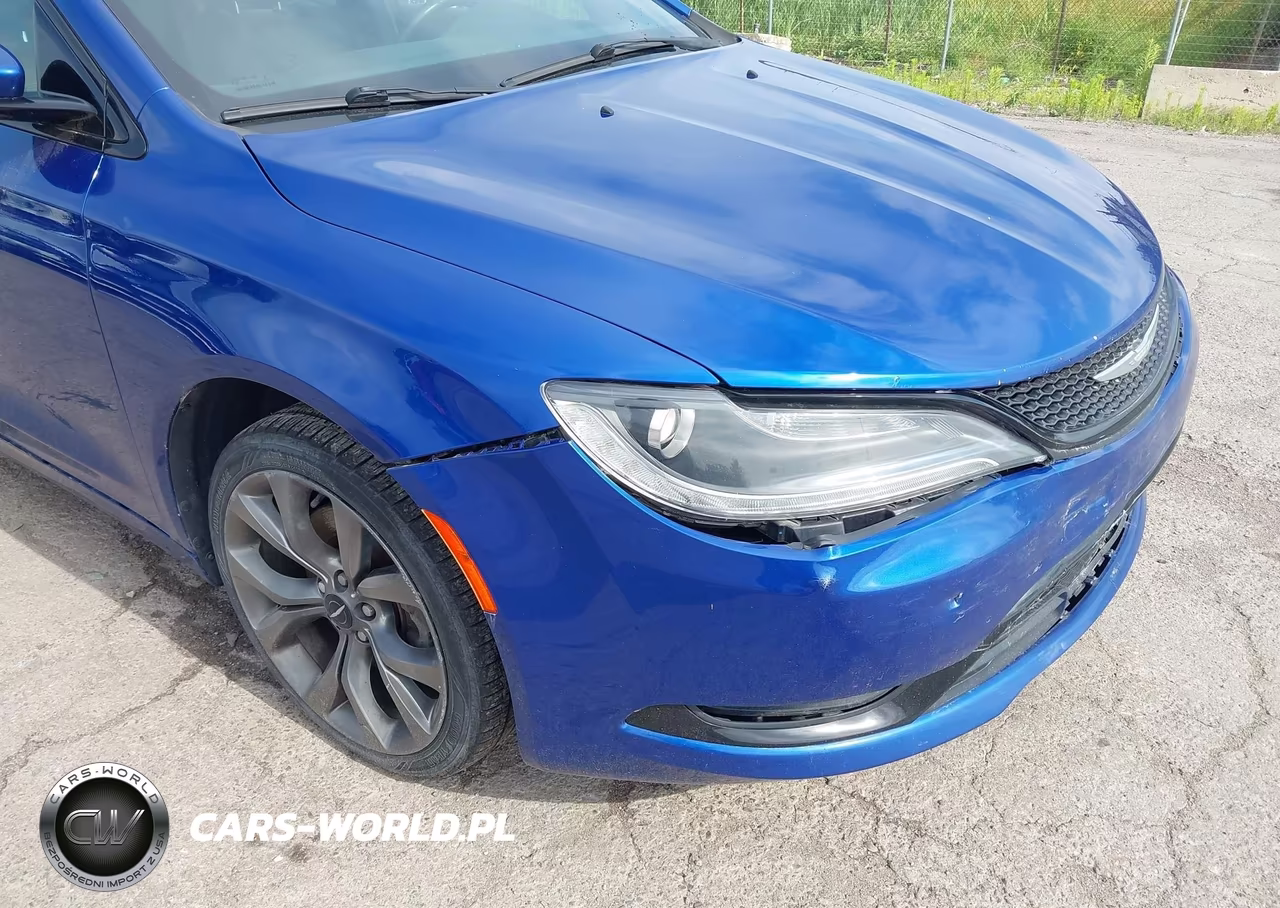 2015 Chrysler 200 S VIN:1C3CCCDG7FN656614 - 12