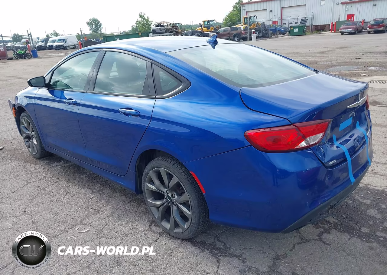 2015 Chrysler 200 S VIN:1C3CCCDG7FN656614 - 3